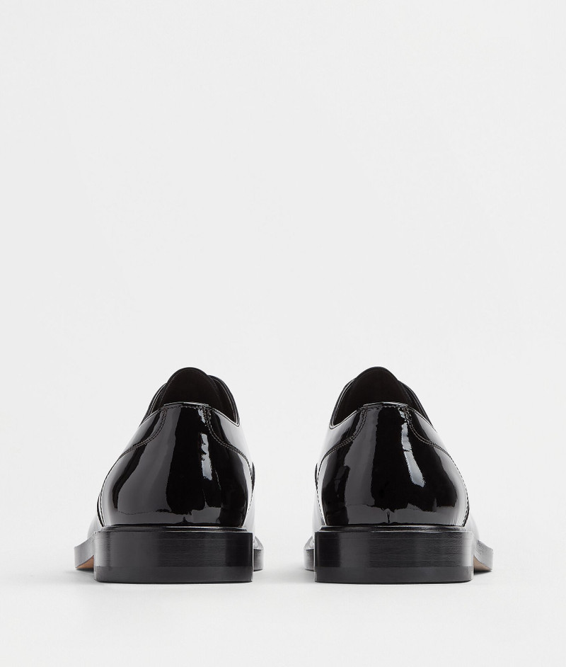 Bottega Veneta base outlook