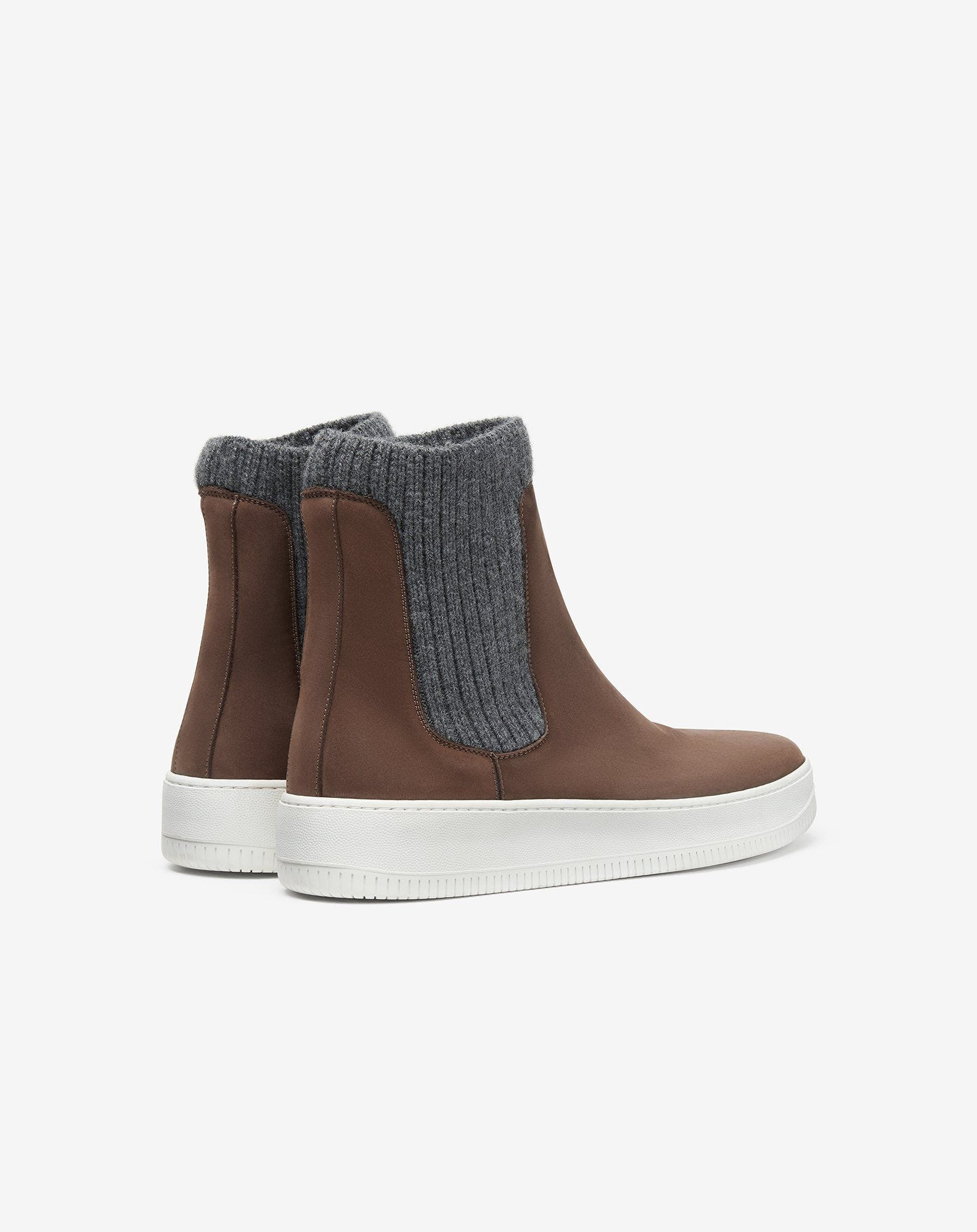Brown nabuk Chelsea boots - 3