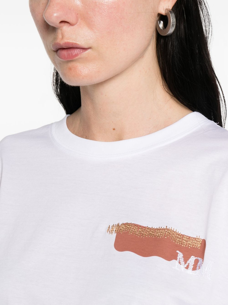 graphic T-shirt 5