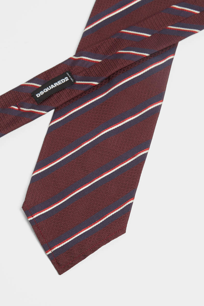 DSQUARED2 D2 STRIPED CLASSIC TIE outlook