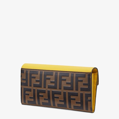 FENDI Yellow leather wallet outlook