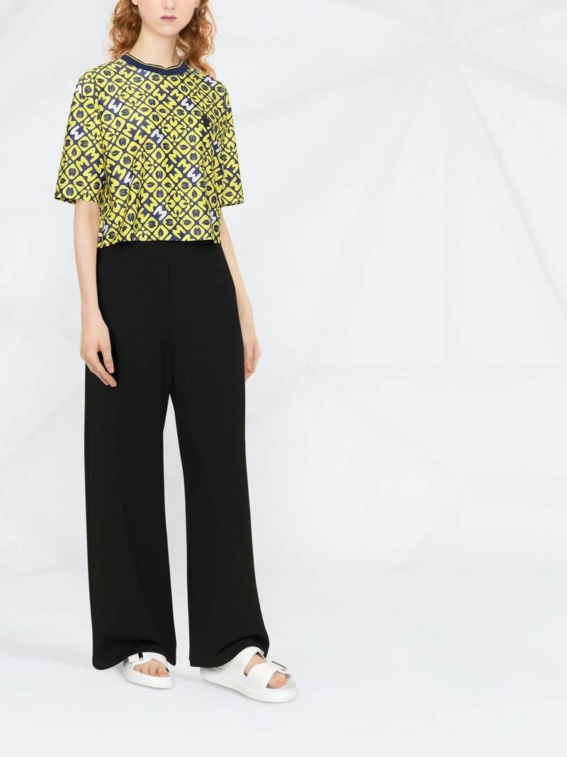 Moncler Grenoble logo-print cropped T-shirt outlook