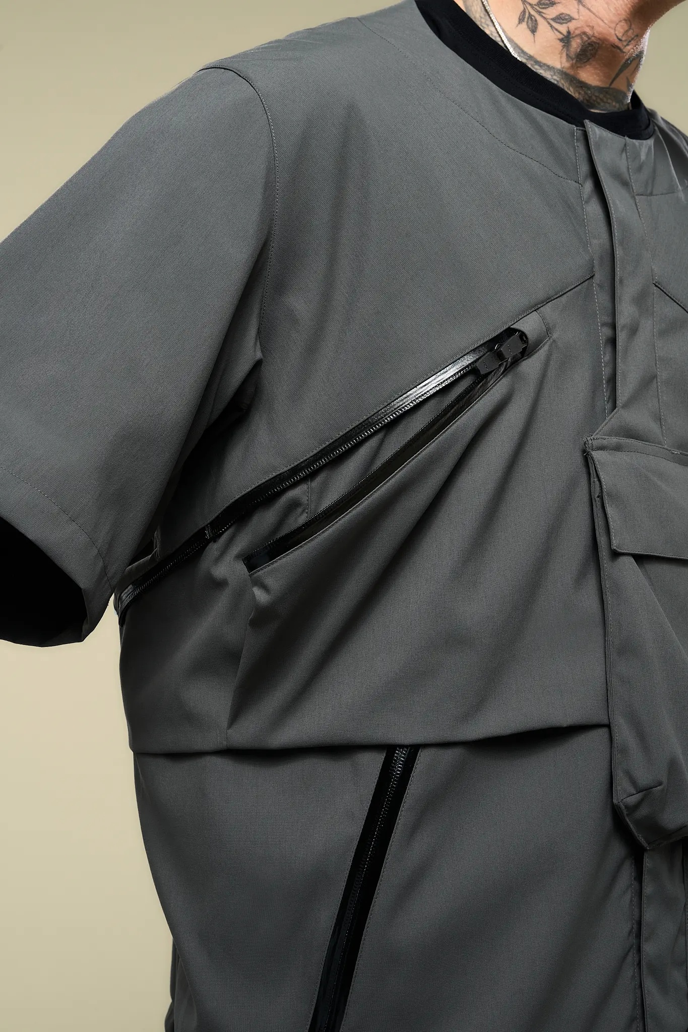 V1A-M Nylon Stretch Interops Vest Gray - 15
