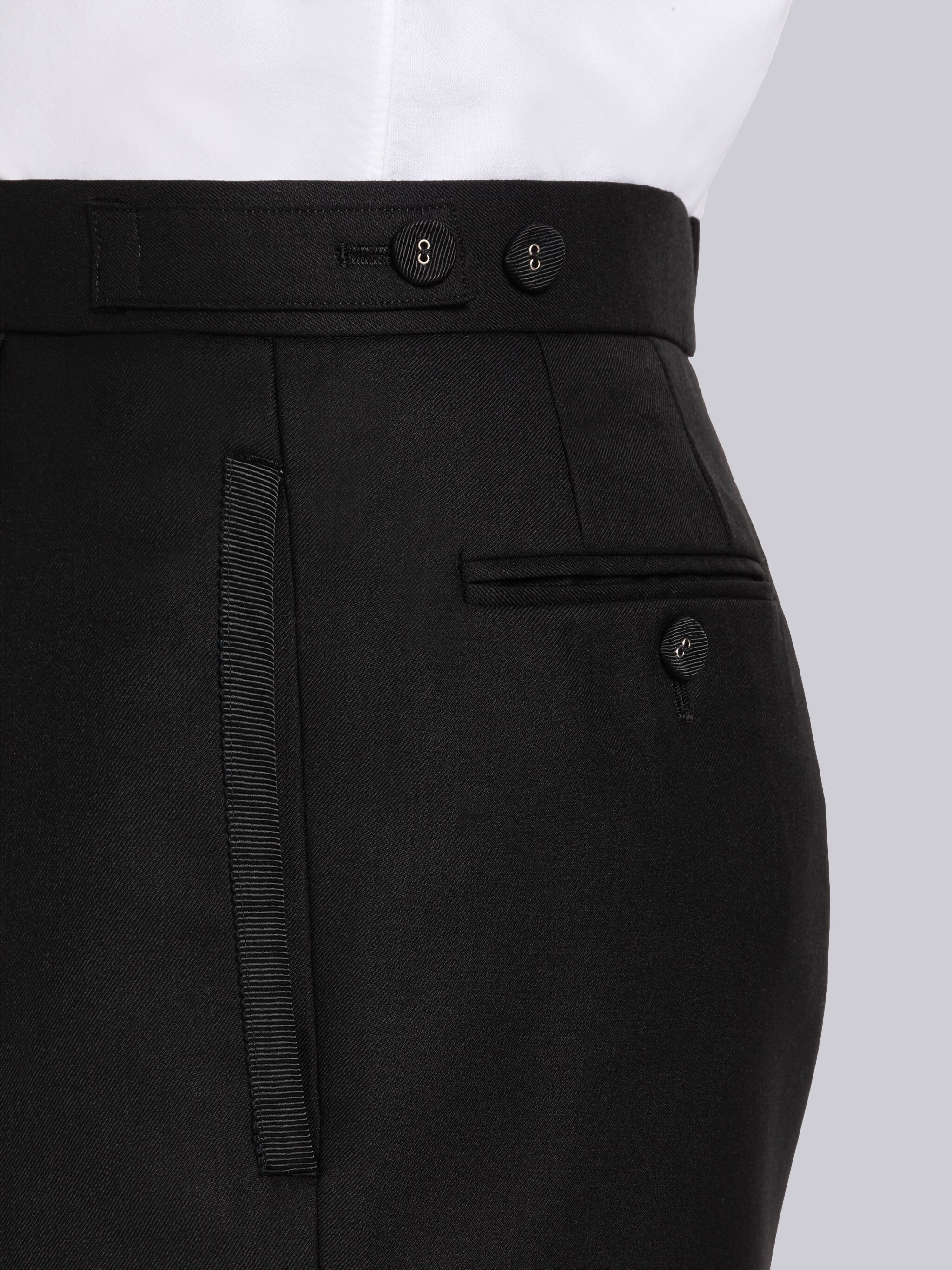 SUPER 120'S TWILL SINGLE PLEAT SIDE TAB SHORT - 5