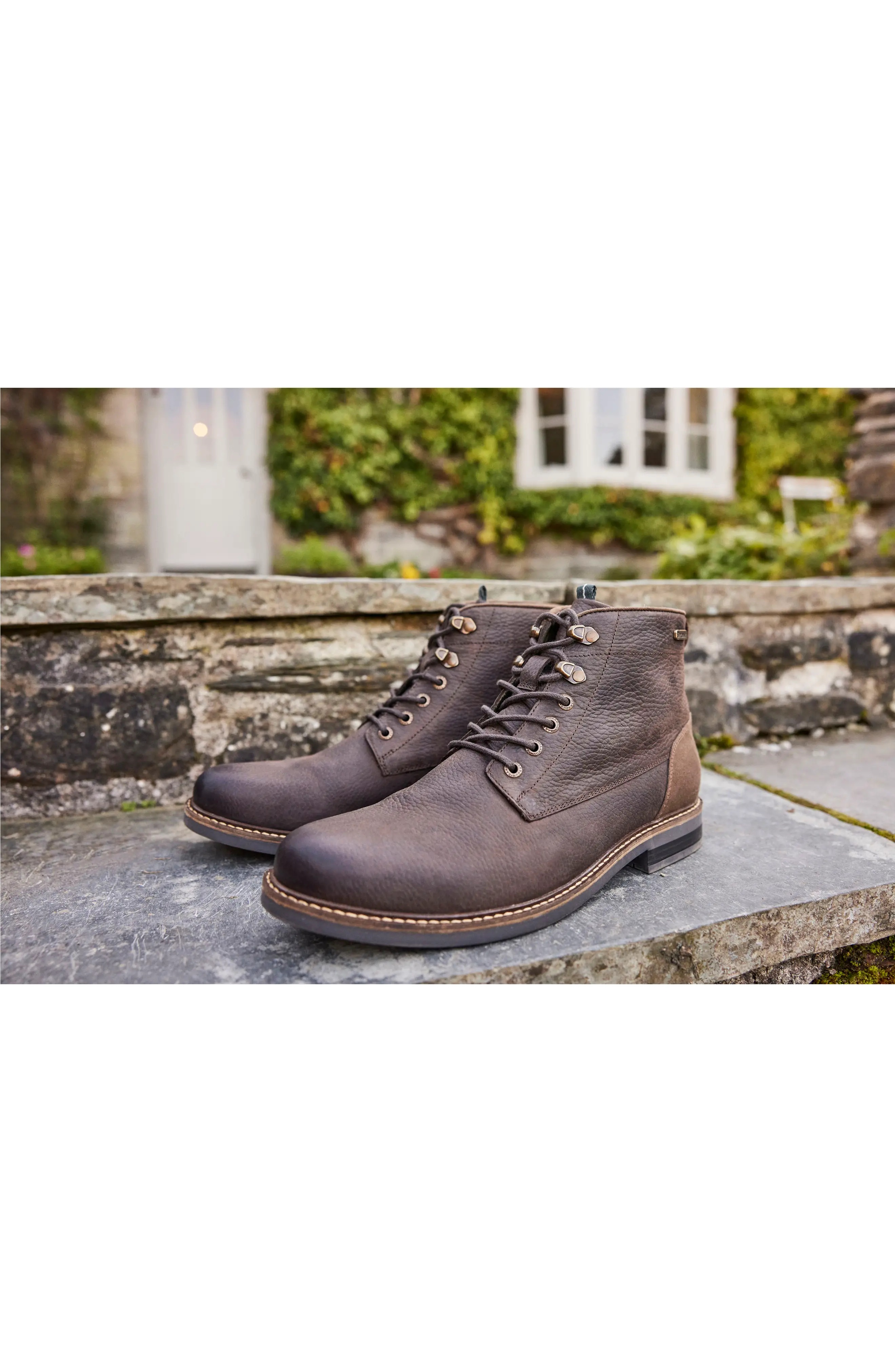 Deckham Plain Toe Boot - 9