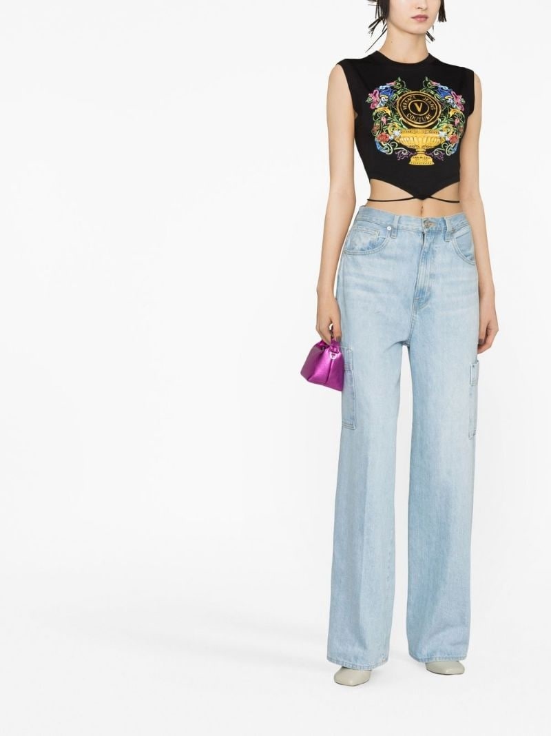 graphic-print crop top - 2