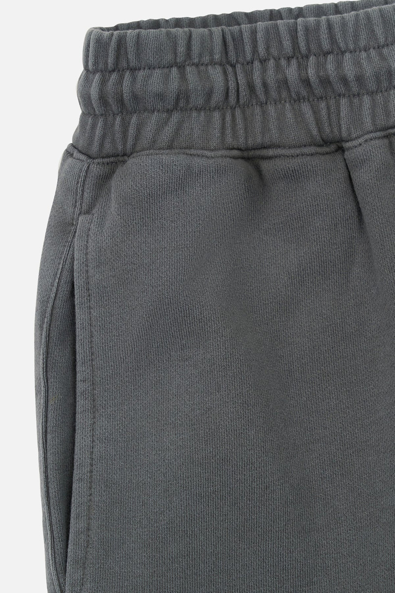 CLYDE ELASTICATED SHORT | VINTAGE BLACK ROSE 3
