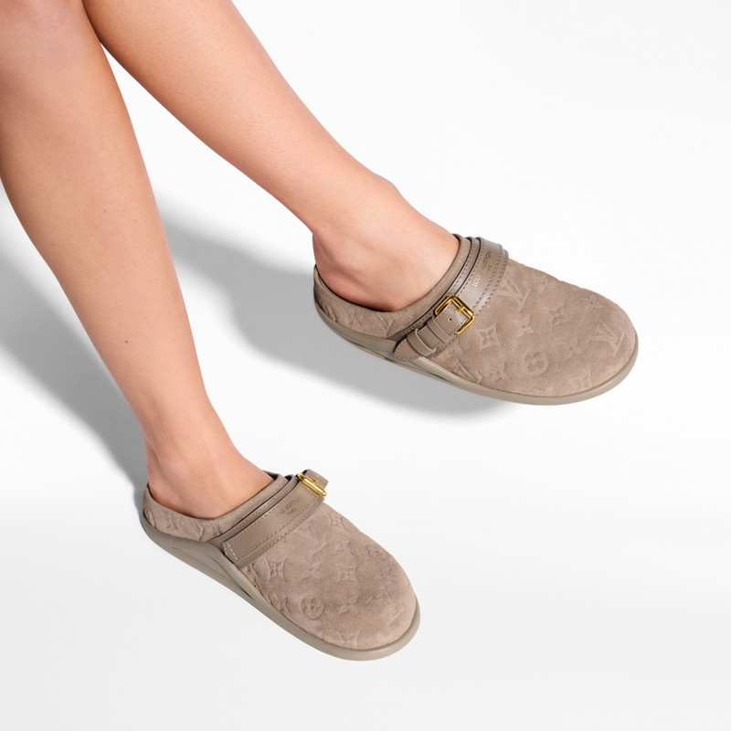LV To-Go Flat Comfort Clog 5
