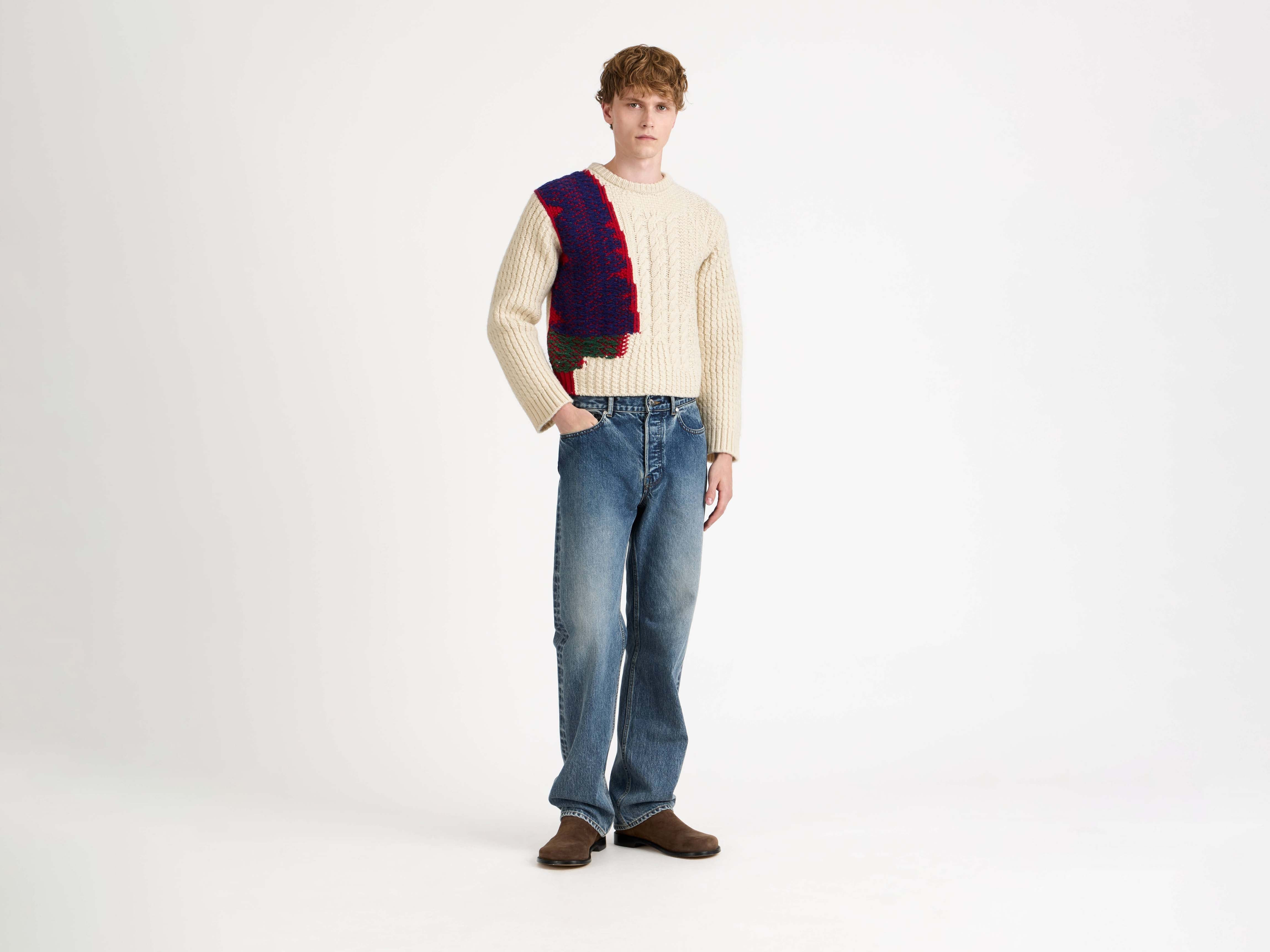 CABLE-KNIT JUMPER IN IVORY - 2