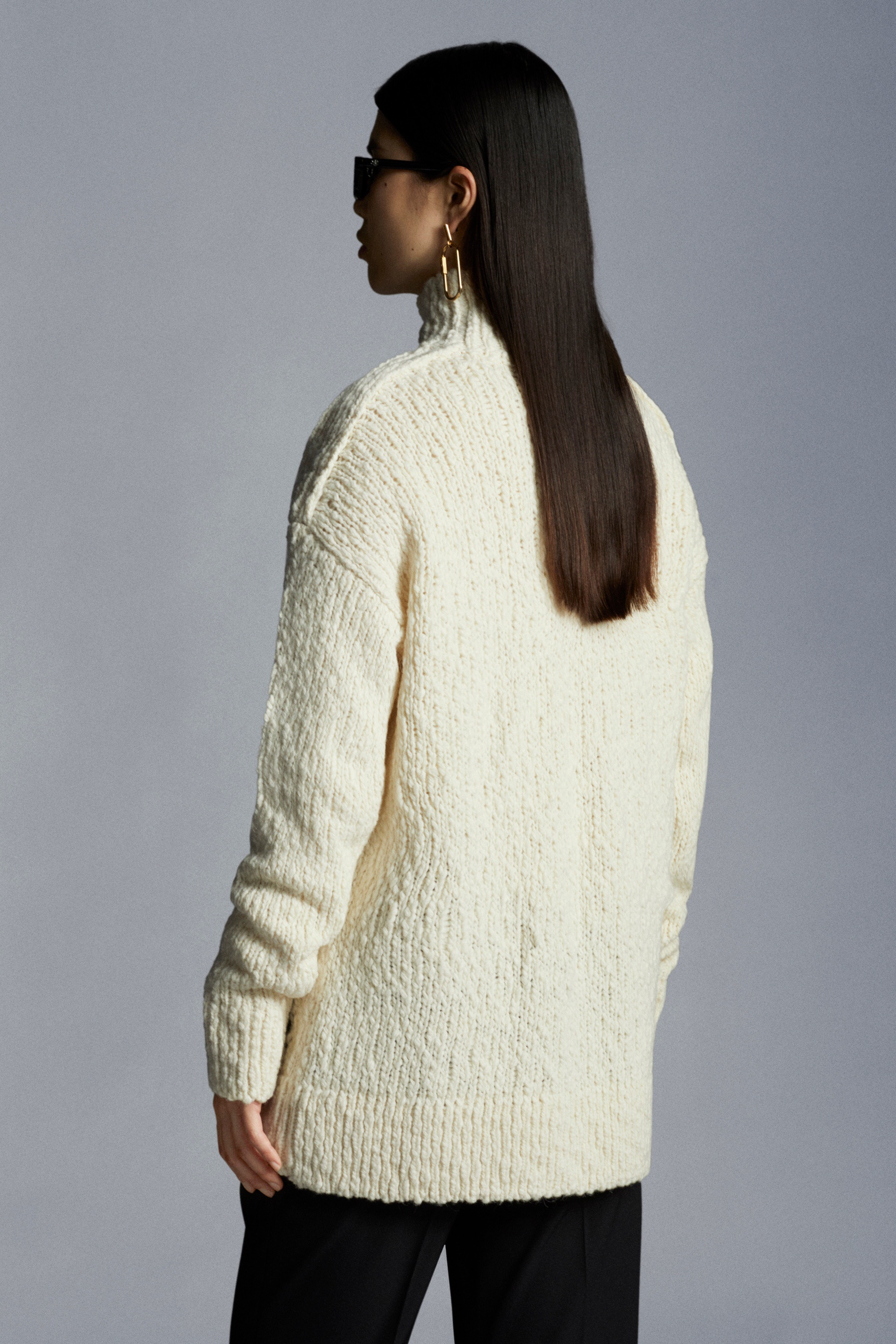 Intarsia-Knit Sweater - 6