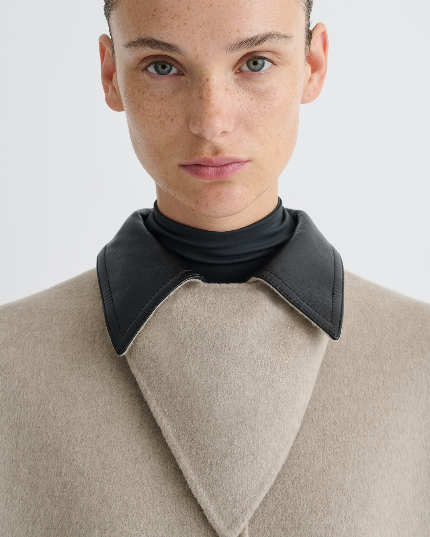 Double Wool/Regen Leather Coat - 4