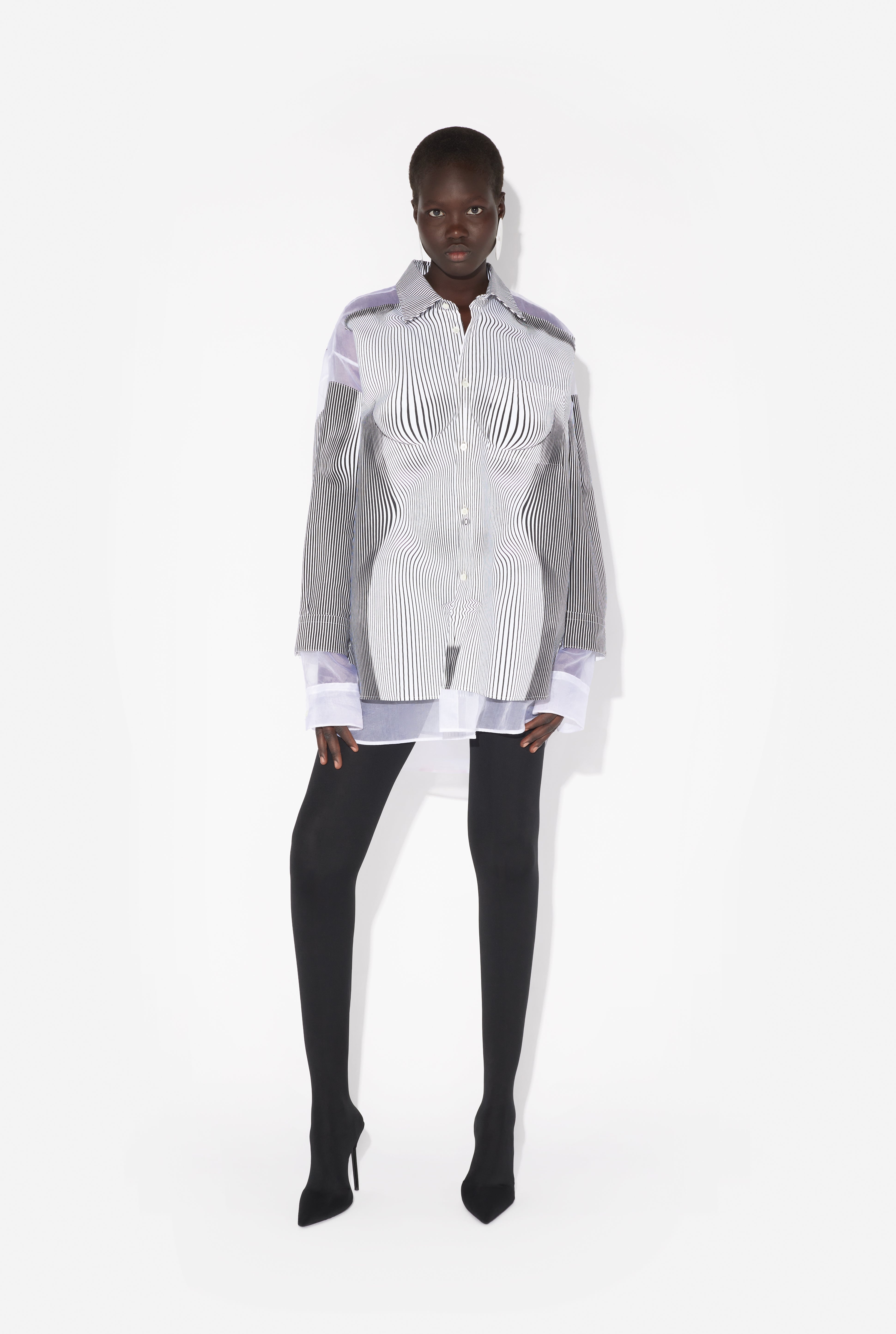 THE PETIT GRAND PINSTRIPE BODY MORPHING SHIRT - 5