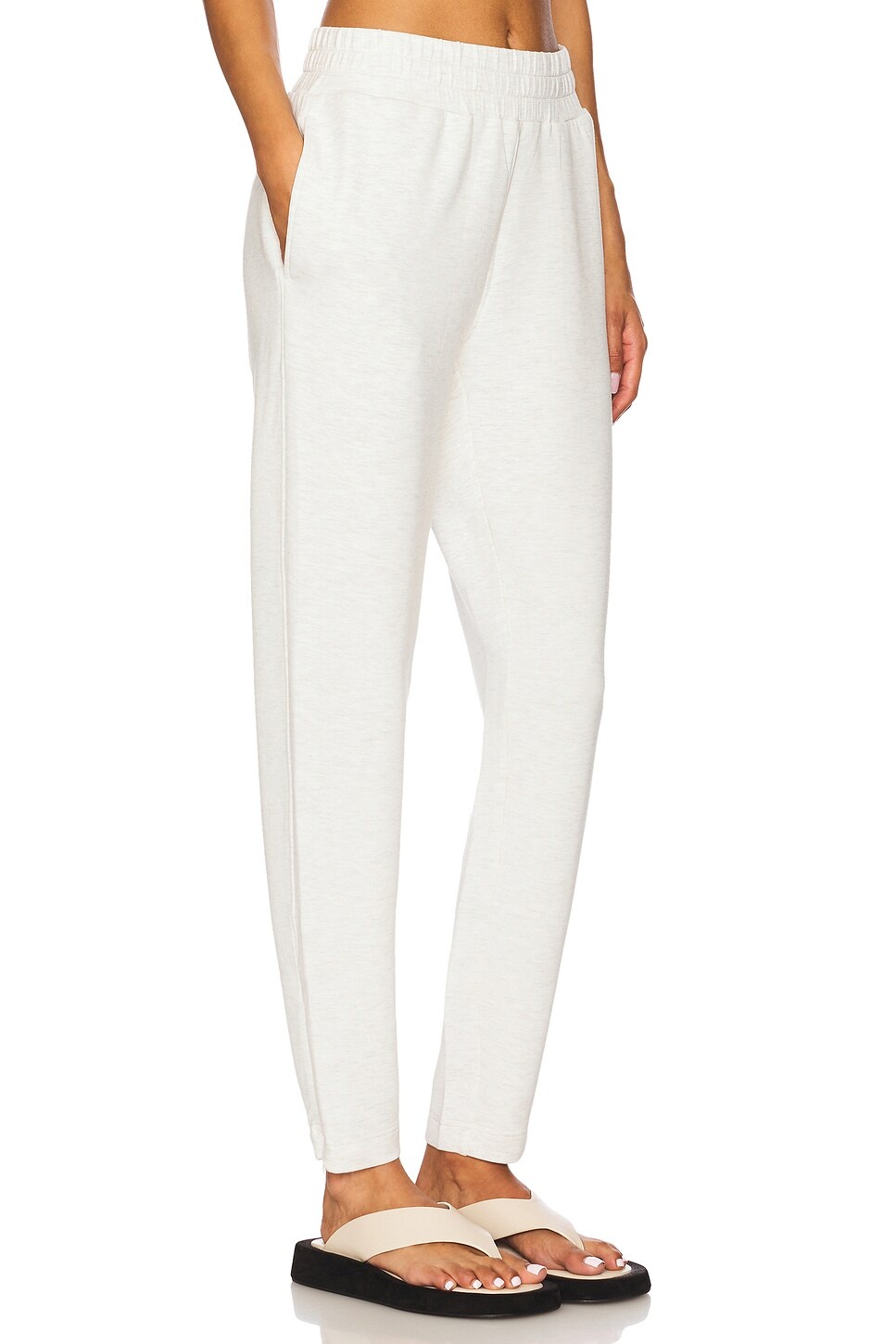 The Slim Zip Hem Pant 29.5&quot; - 2