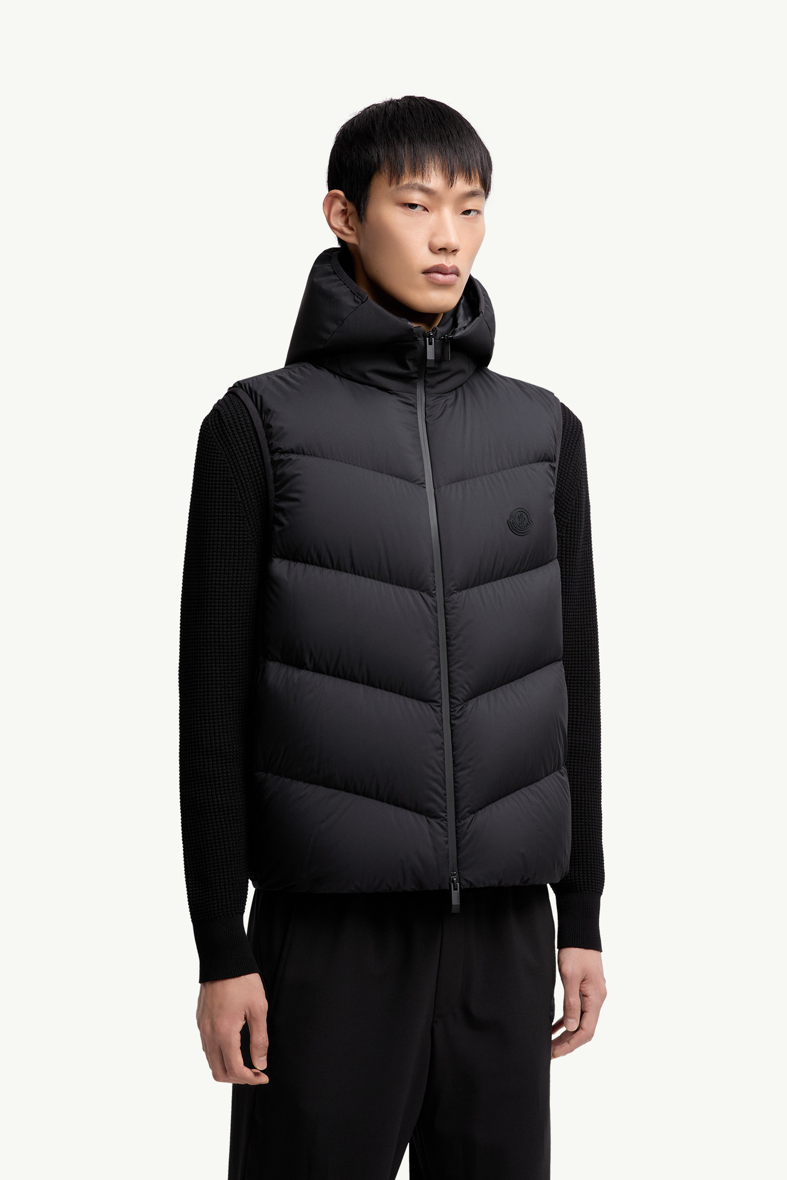 Guersac Diagonal-Quilted Hooded Down Vest - 3