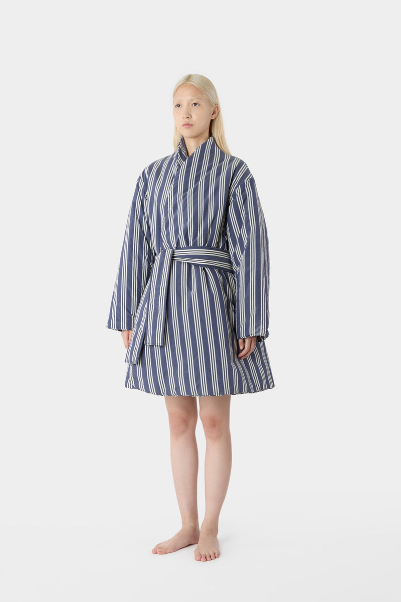 BLANKET COAT / off white & dark navy 3
