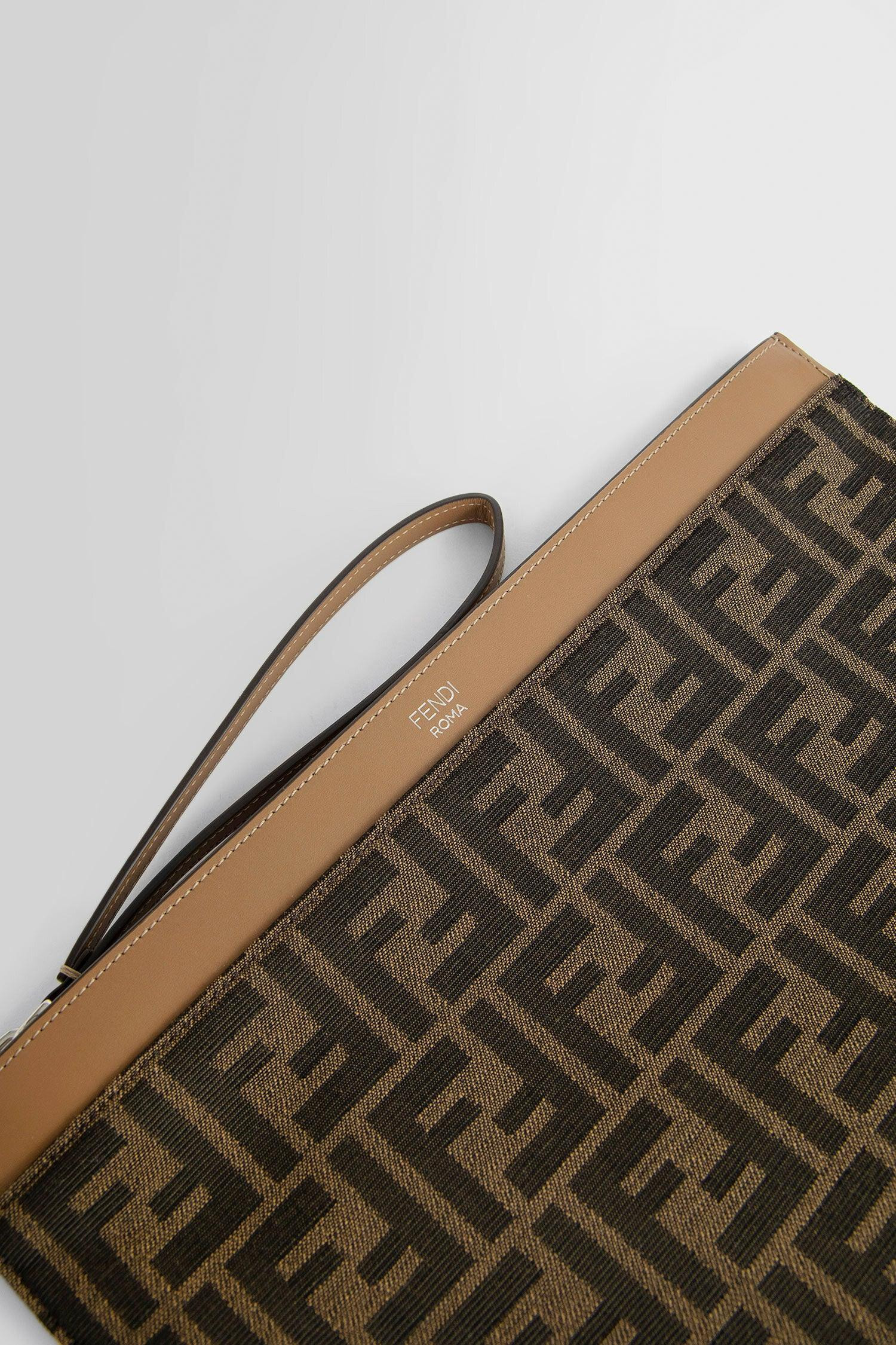 Ff Jacquard Flat Medium Pouch - 3