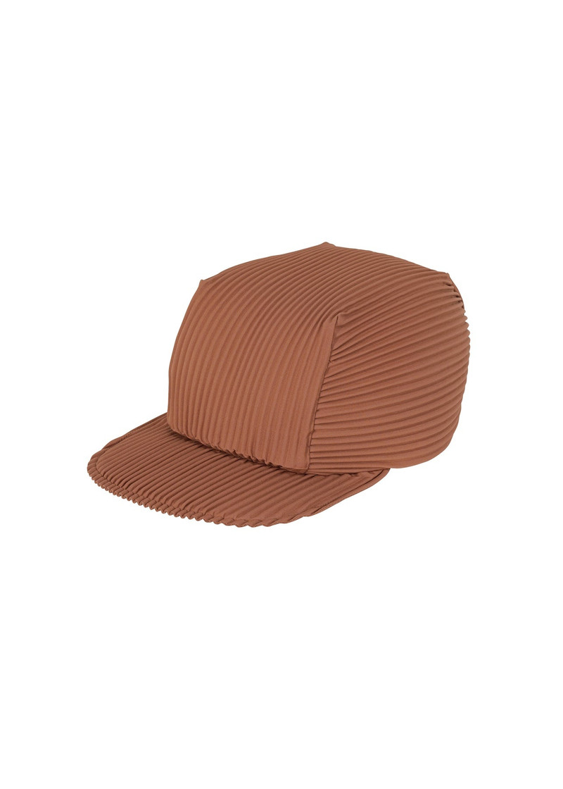 PLEATS CAP 1