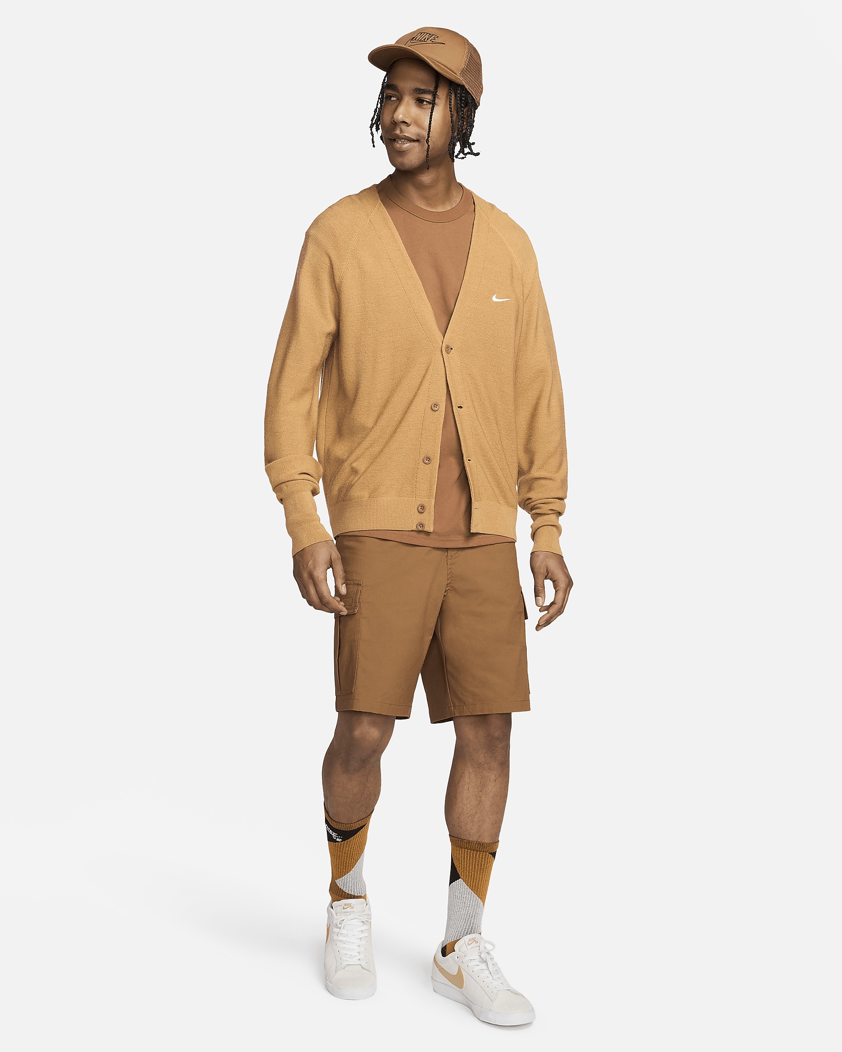 Nike Club Men's Woven Cargo Shorts - 7