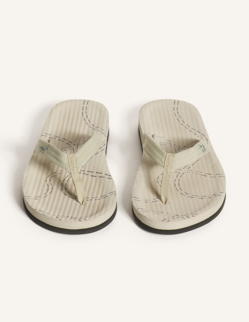 MAISON KITSUNE x INDOSOLE EASY LIVING 5