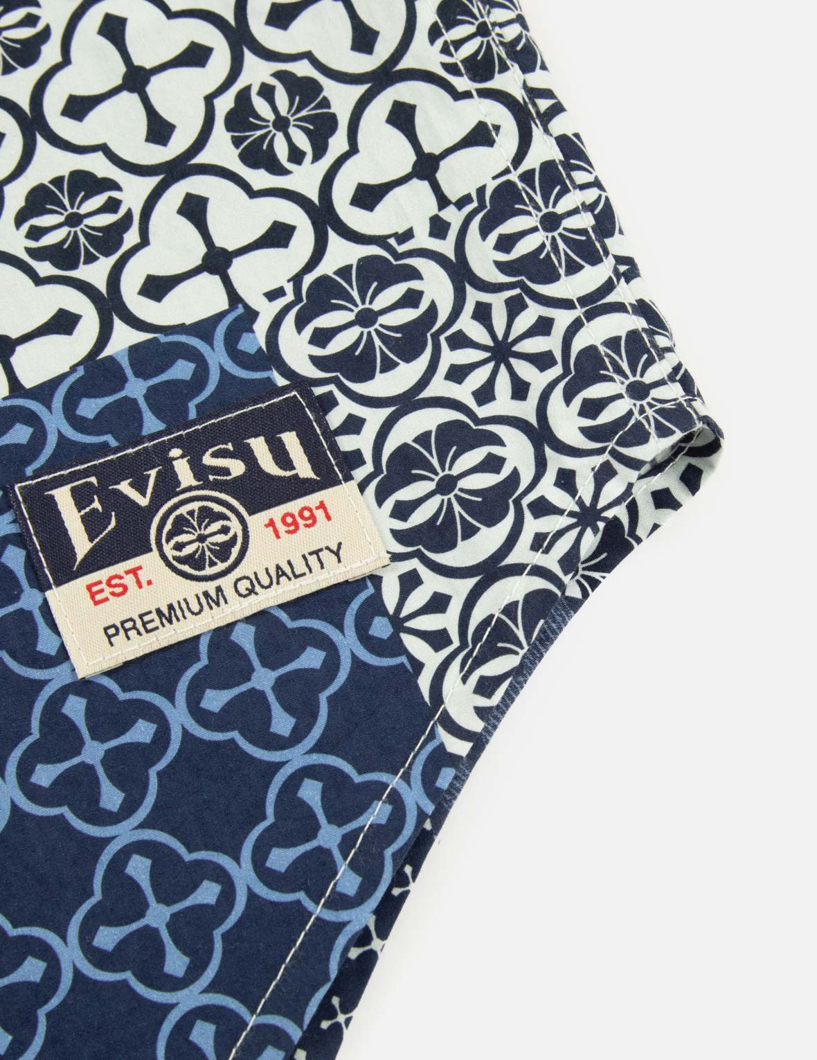 ALLOVER DERMATOGLYPHIC BLOCK AND SEAGULL PRINT RELAX FIT SHIRT - 9