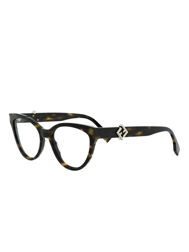 FENDI cat-eye frame glasses outlook