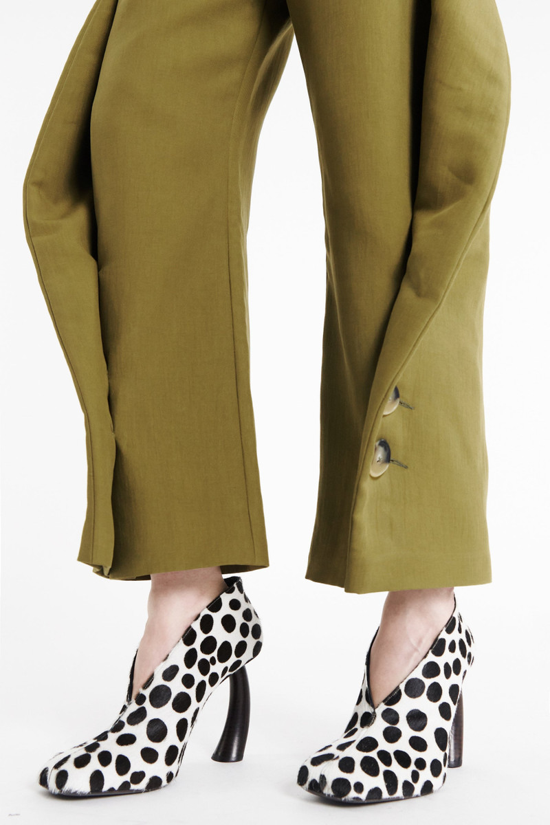 A.W.A.K.E. MODE HIGH RISE ROUNDED PANT KHAKI GREEN outlook