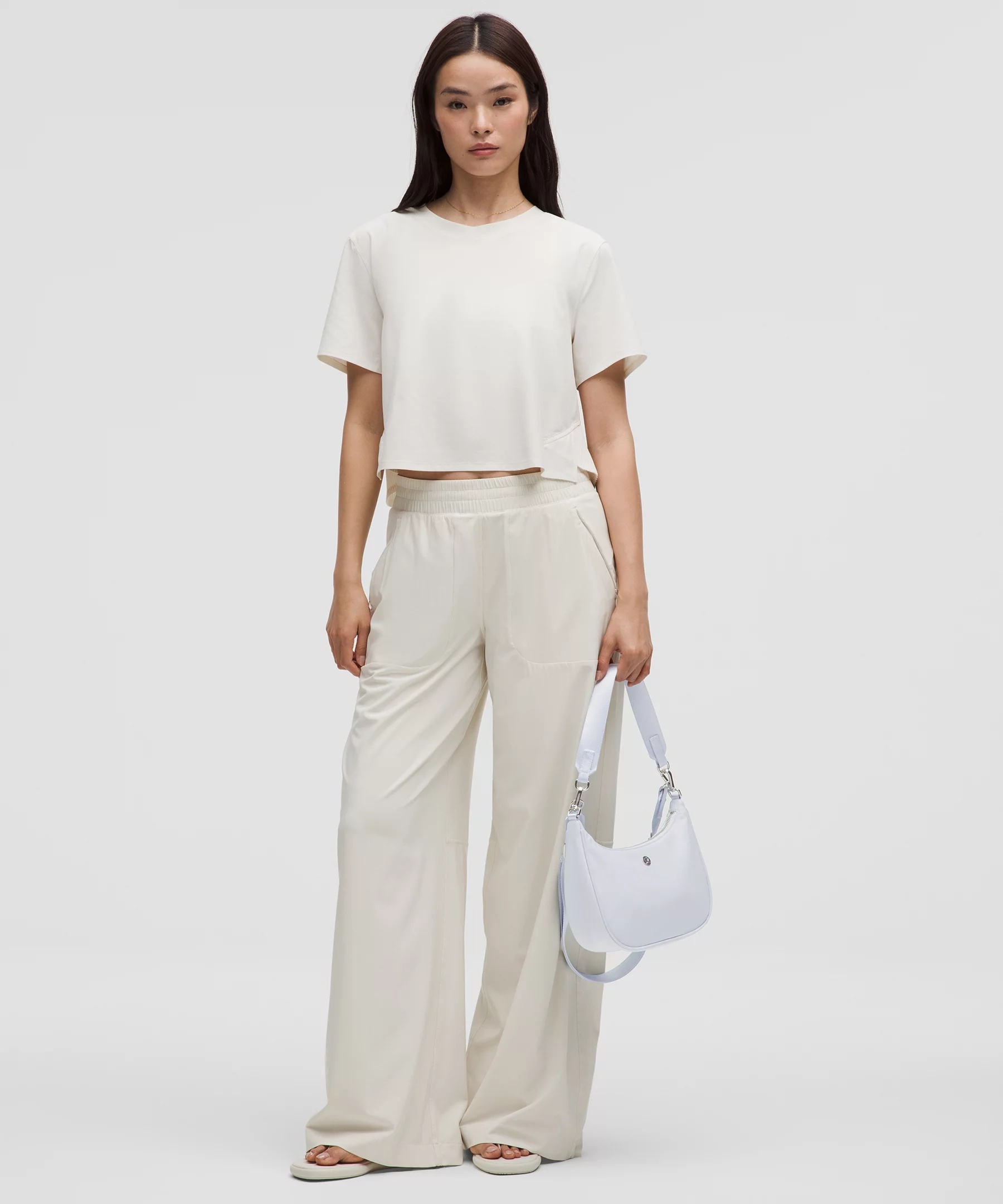 City Essentials Small Shoulder Bag 3L - 2
