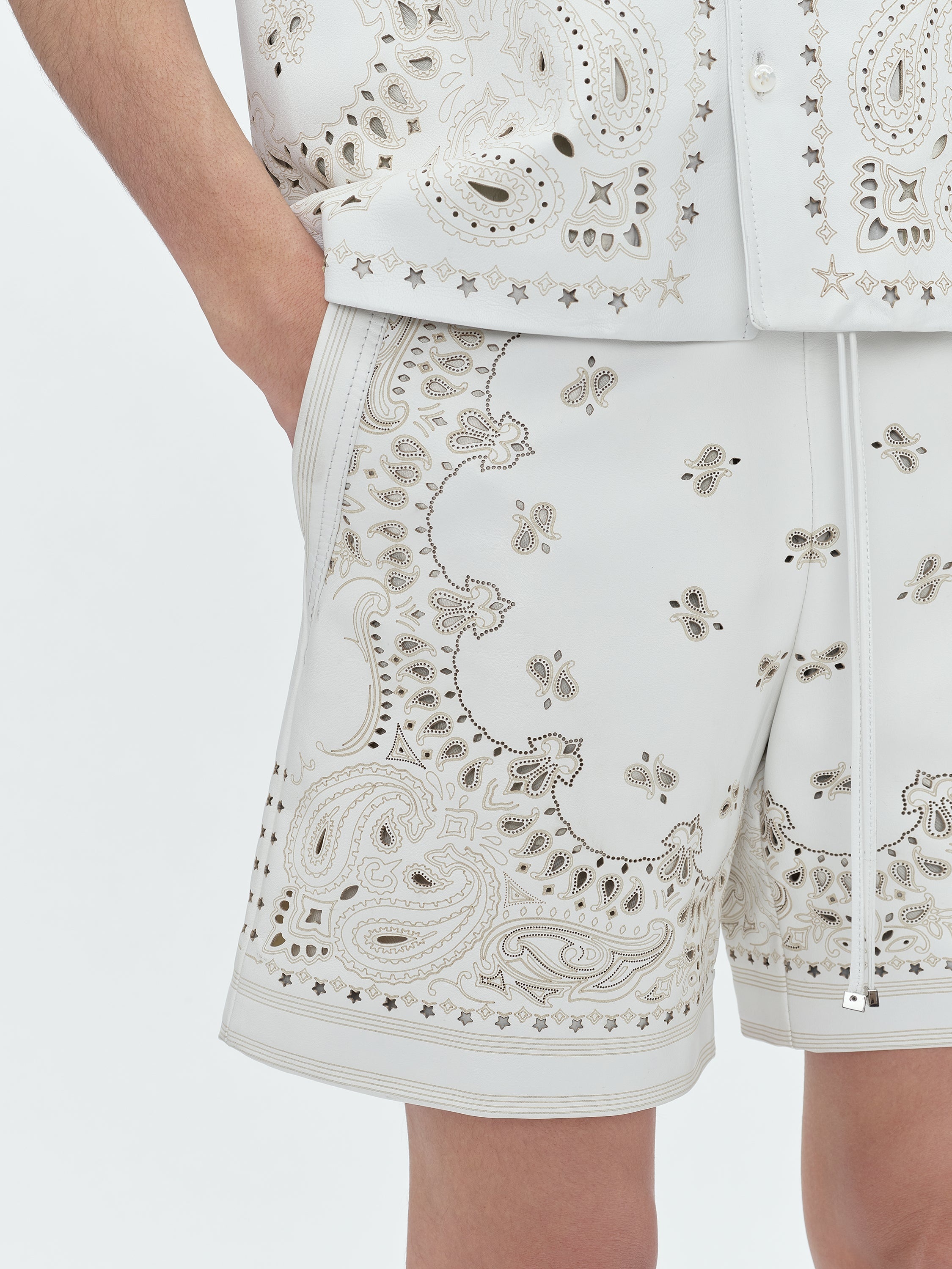 LEATHER BANDANA SHORT - 6
