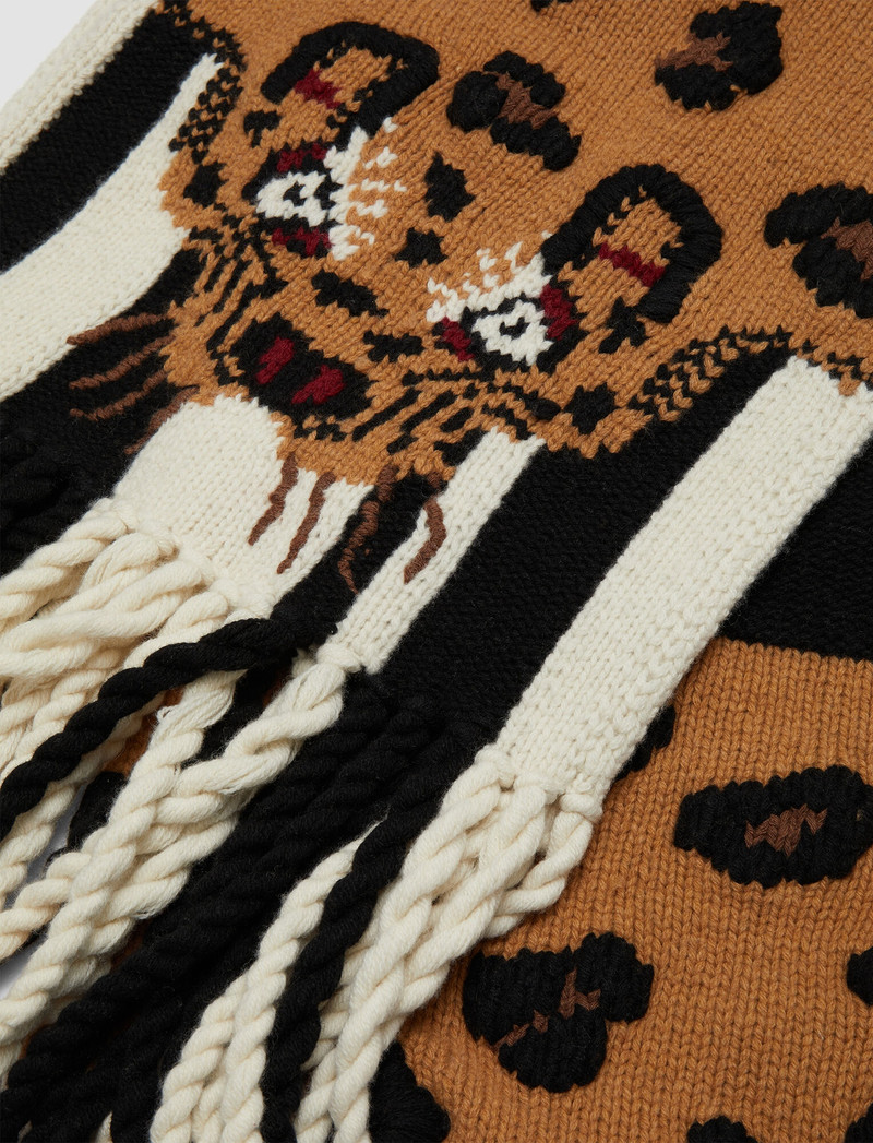Leopard Knit Scarf 3