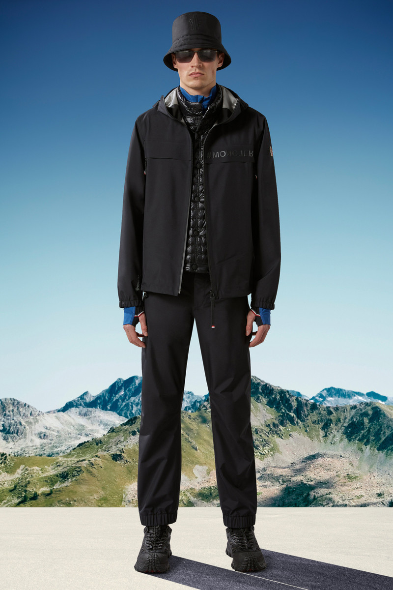 Moncler Grenoble Shipton Hooded Jacket outlook