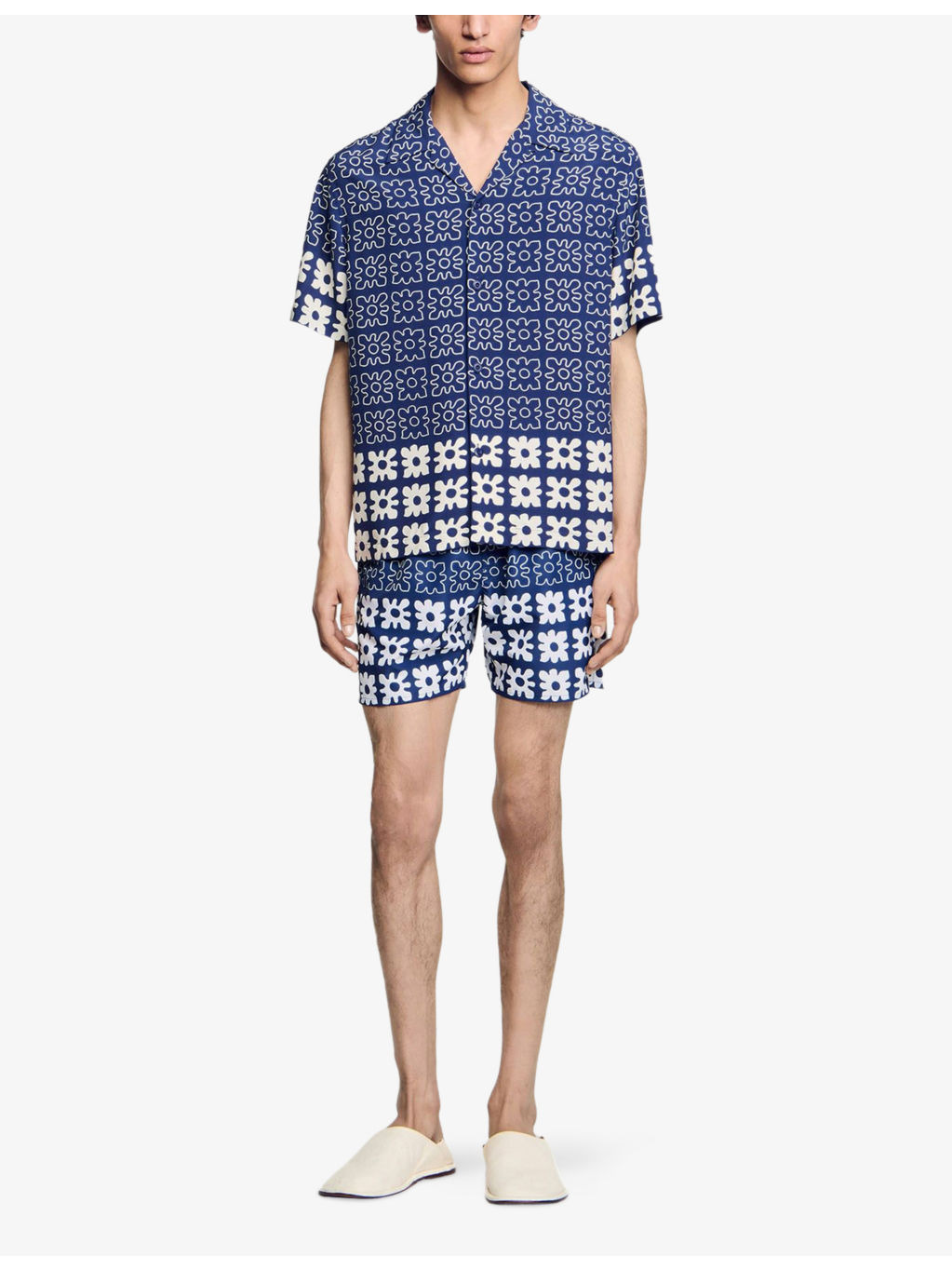 Floral Graphic-Print Straight-Leg Swim Trunks - 2