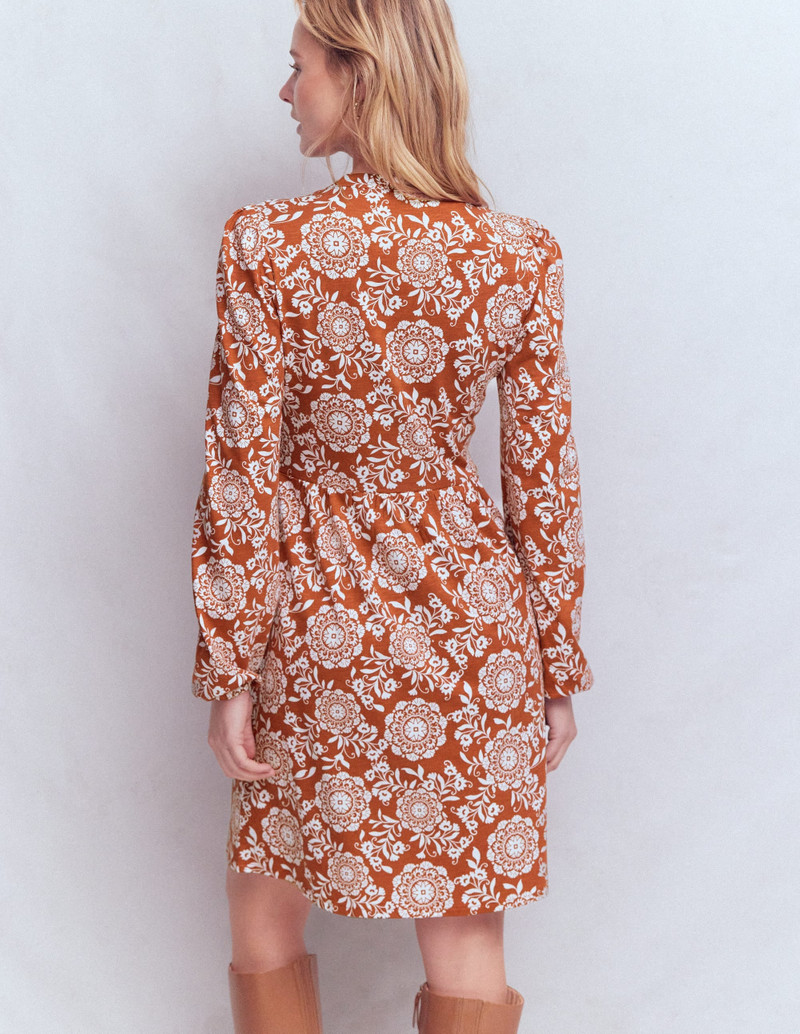 Amy Short Jersey Dress-Brown, Decorative Blossom 4