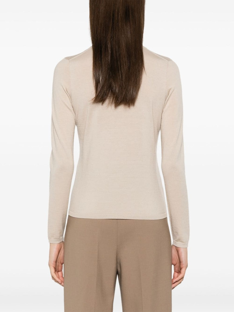 Adda sweater 4