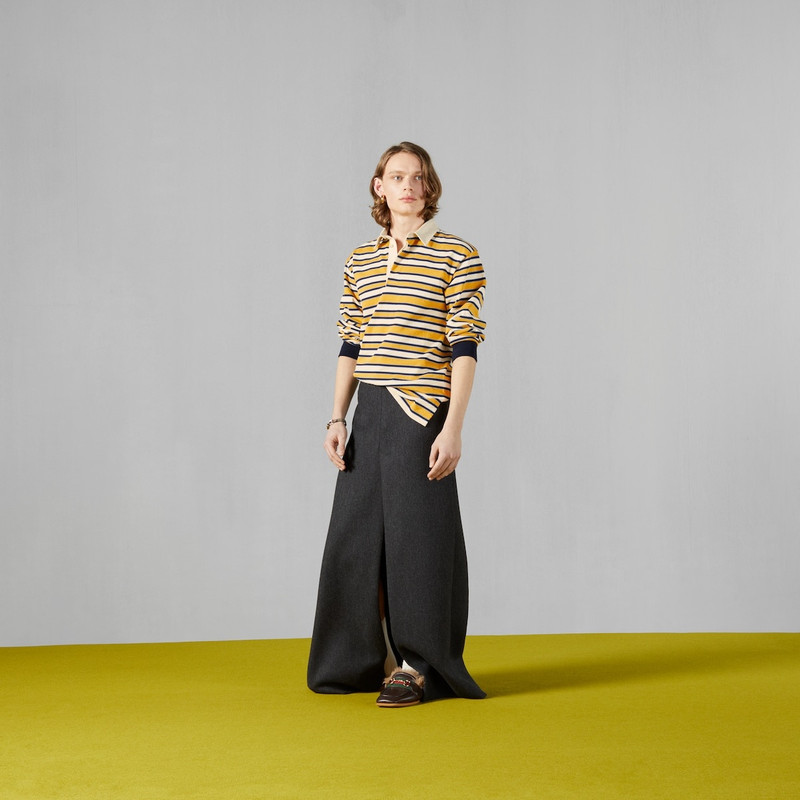 GUCCI Striped polo shirt with patch outlook