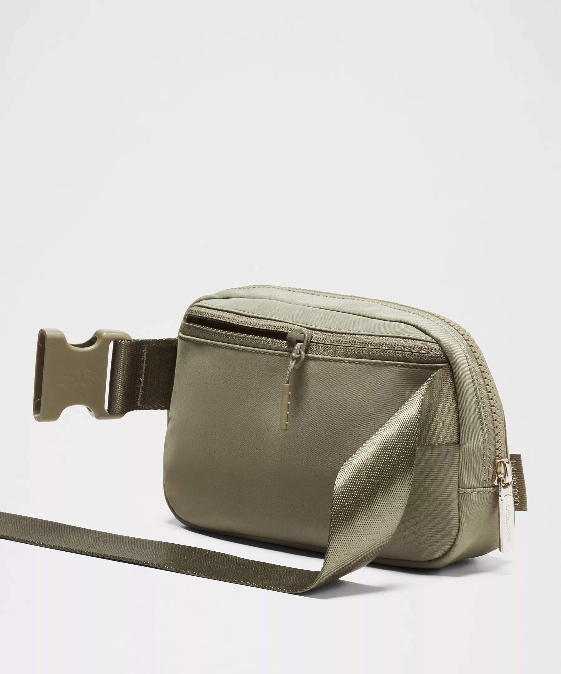 Everywhere Belt Bag 1L - 4