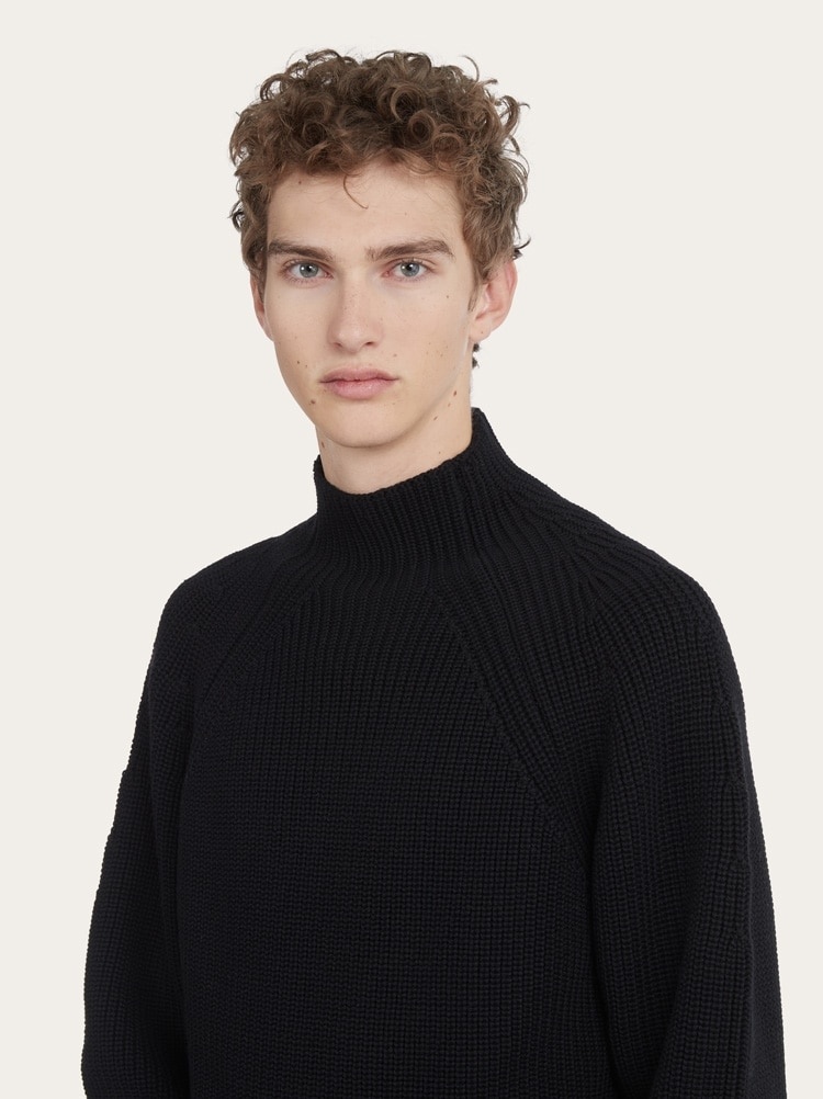 HIGH NECK SWEATER - 4