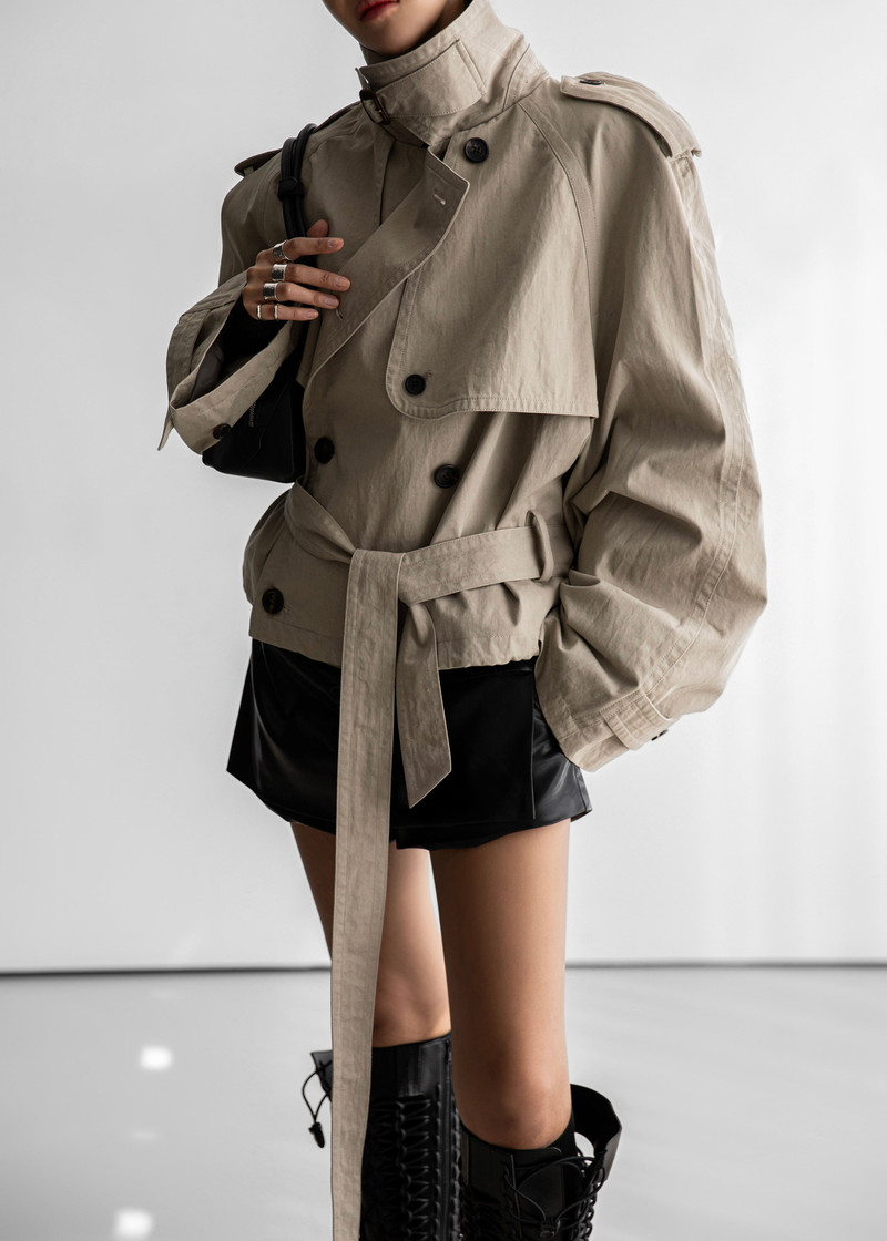 Mads Cropped Trench - Beige 4