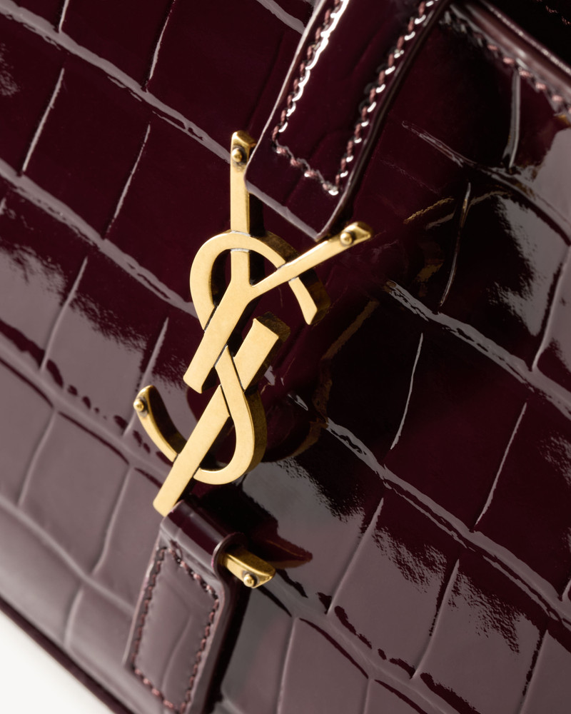 LE 5 À 7 IN CROCODILE-EMBOSSED PATENT LEATHER 5