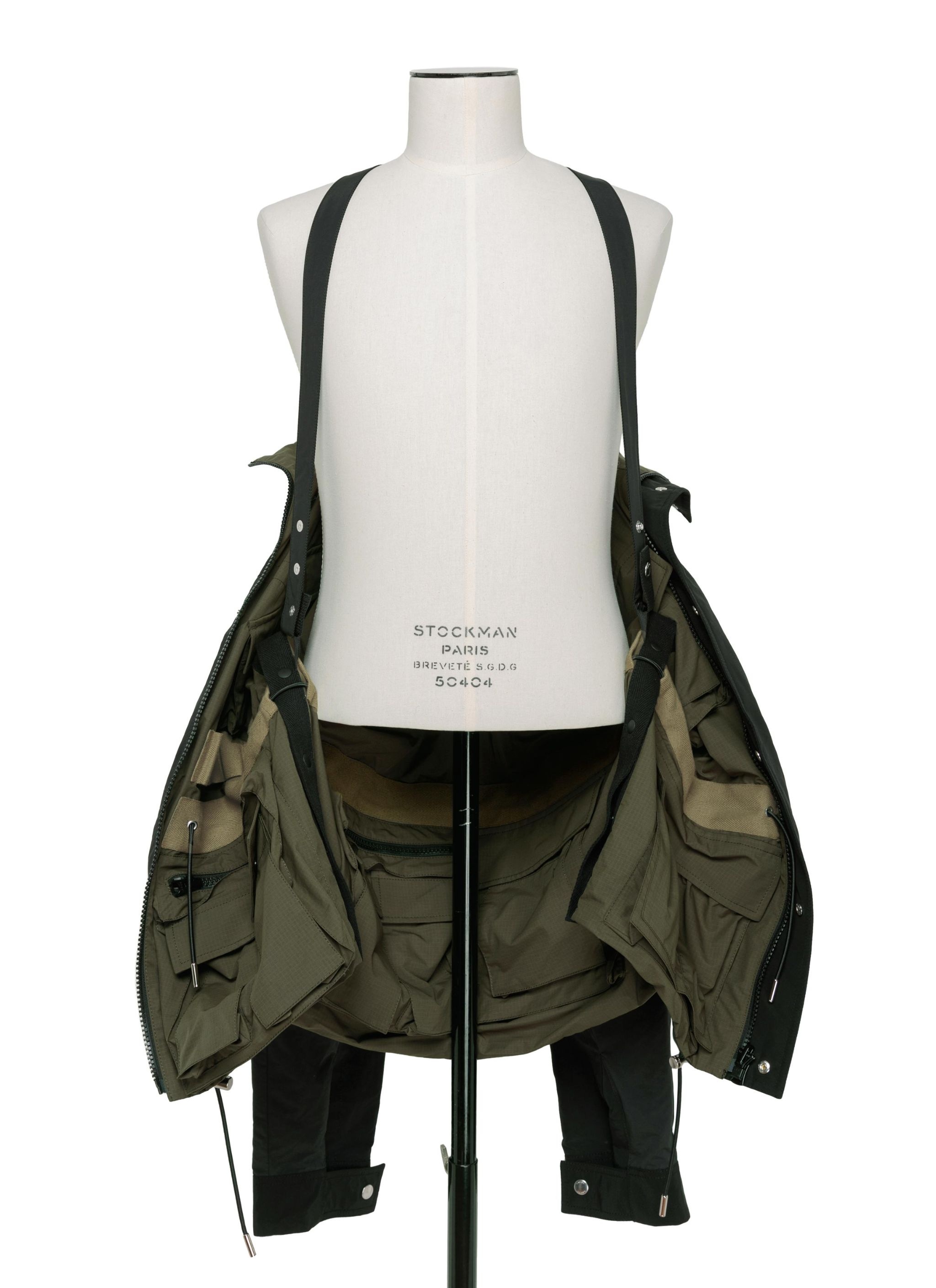 sacai MATTE TAFFETA REVERSIBLE BLOUSON - BLACK | feature sacai MATTE TAFFETA REVERSIBLE BLOUSON - BLACK | feature