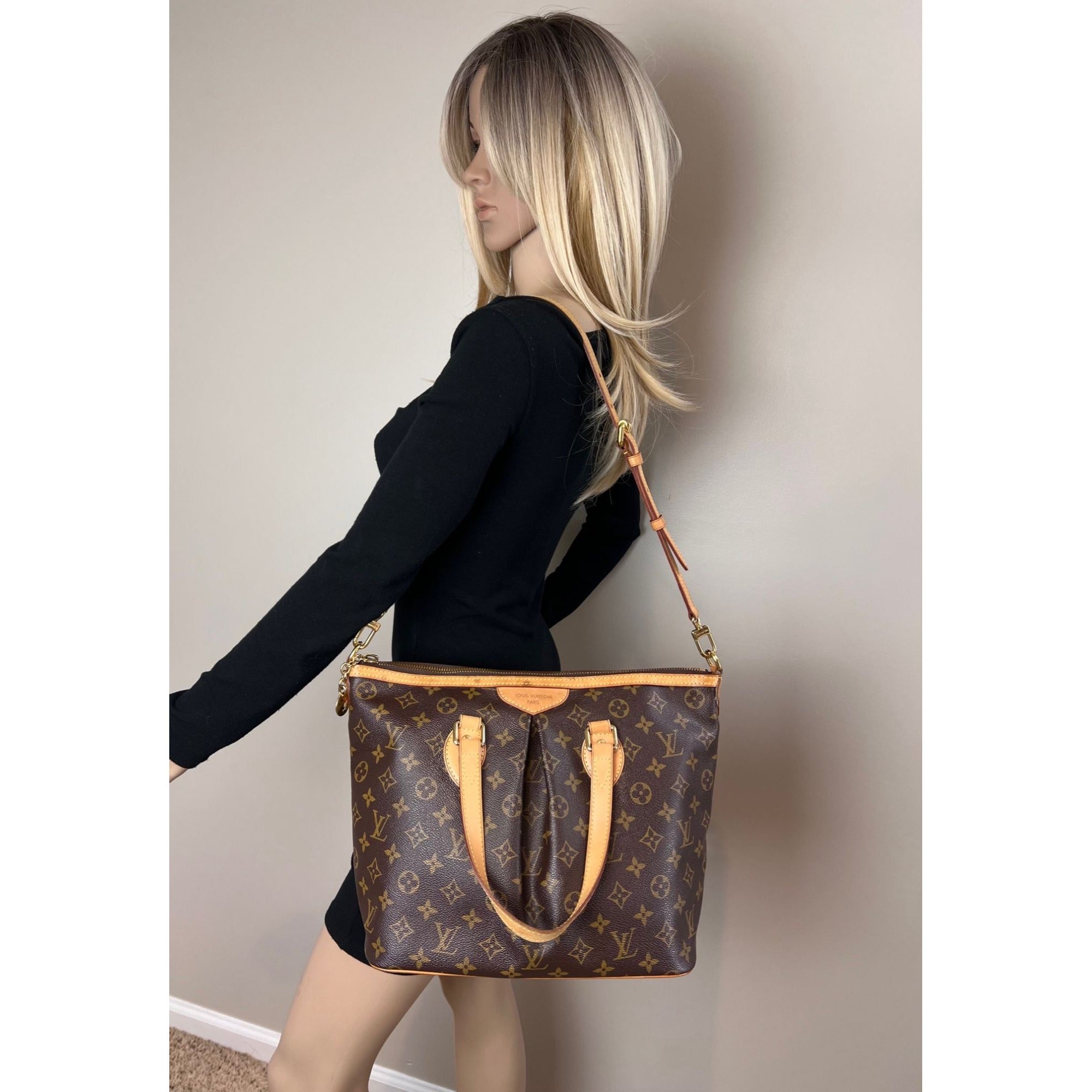 Louis Vuitton Palermo PM Monogram Zippered Tote Bag - 12