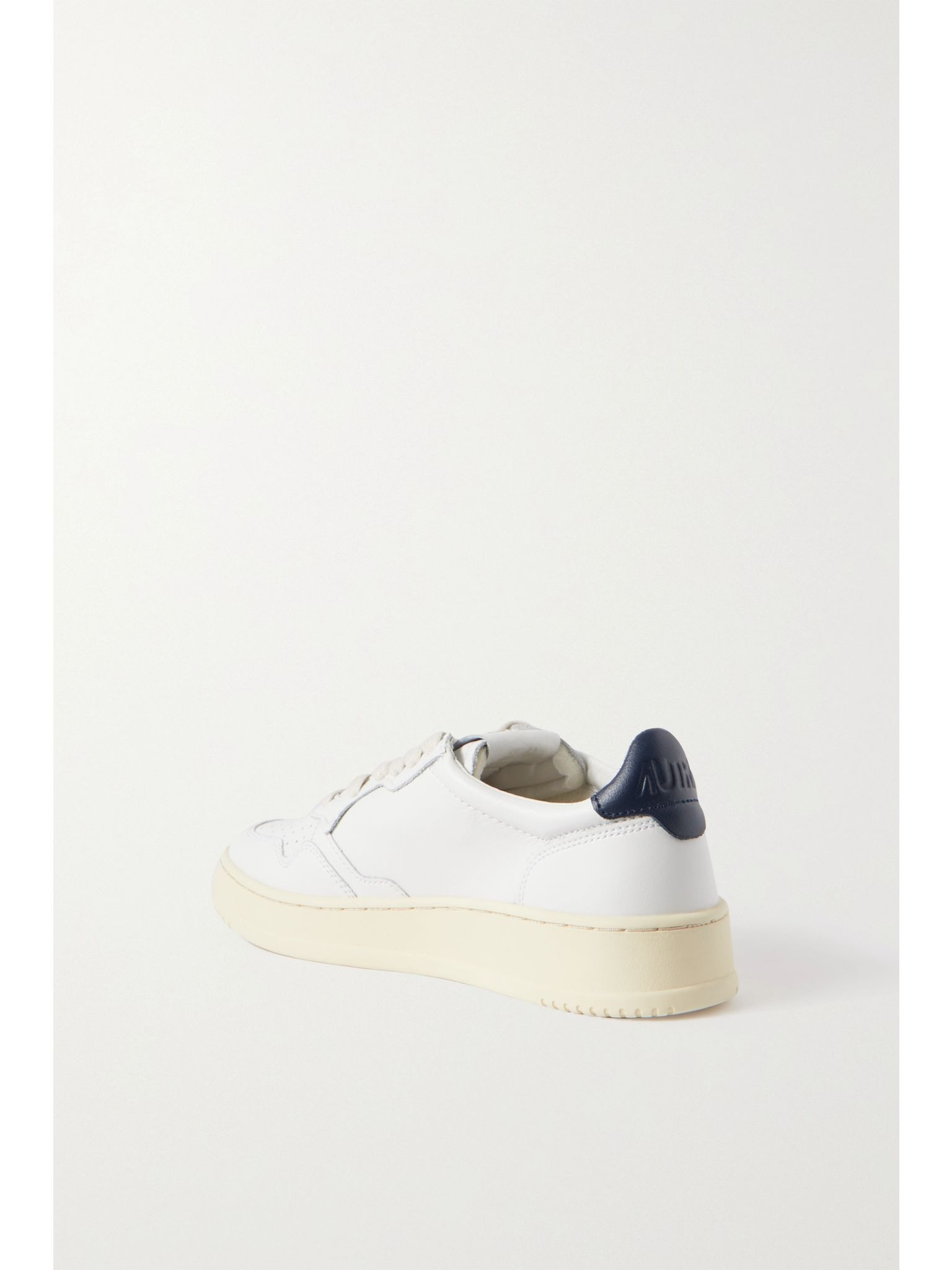 Medalist Low leather sneaker White - 3