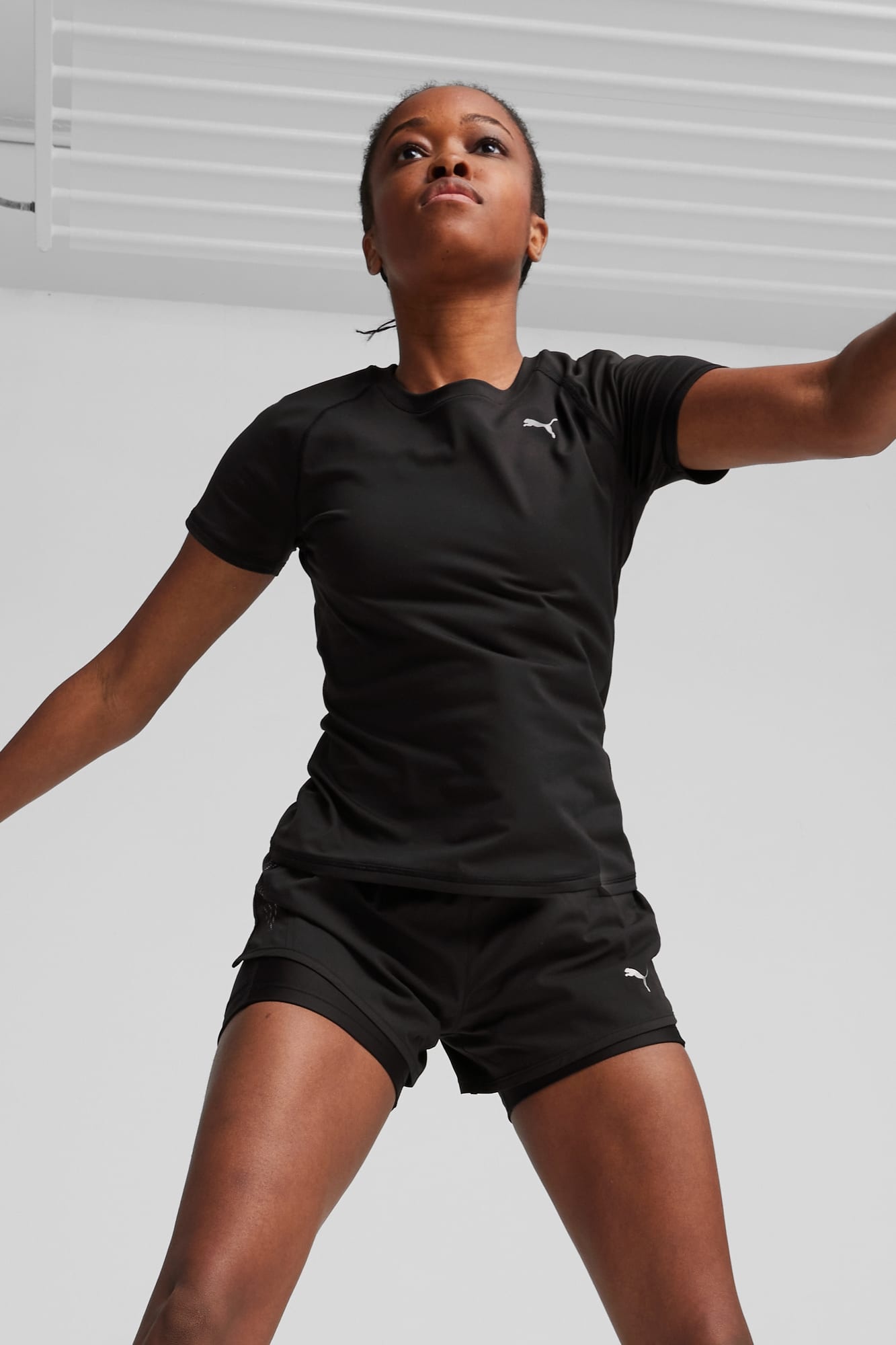 RUN CLOUDSPUN Women's Running Tee - 3