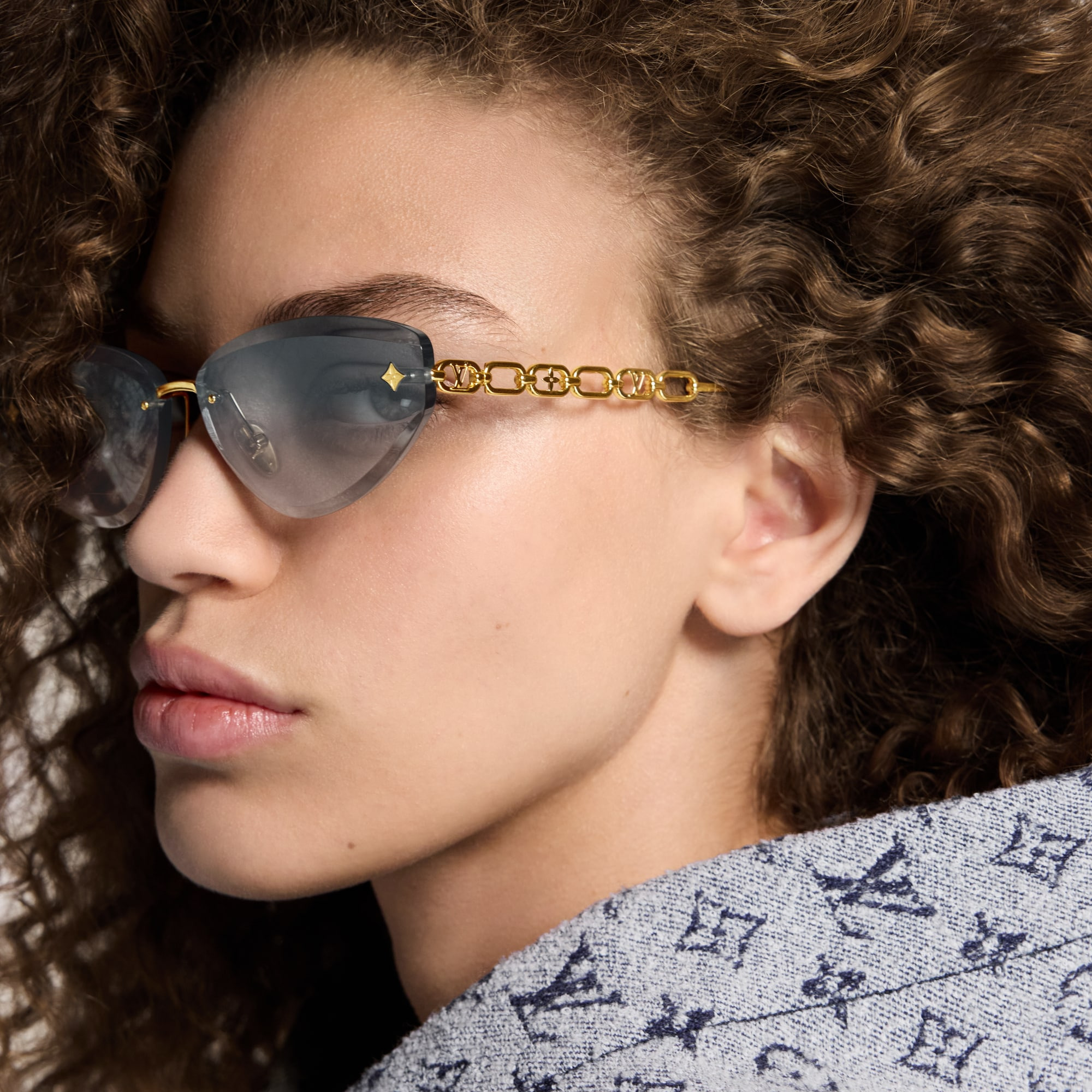 LV Jewel Low Cat Eye Sunglasses - 5