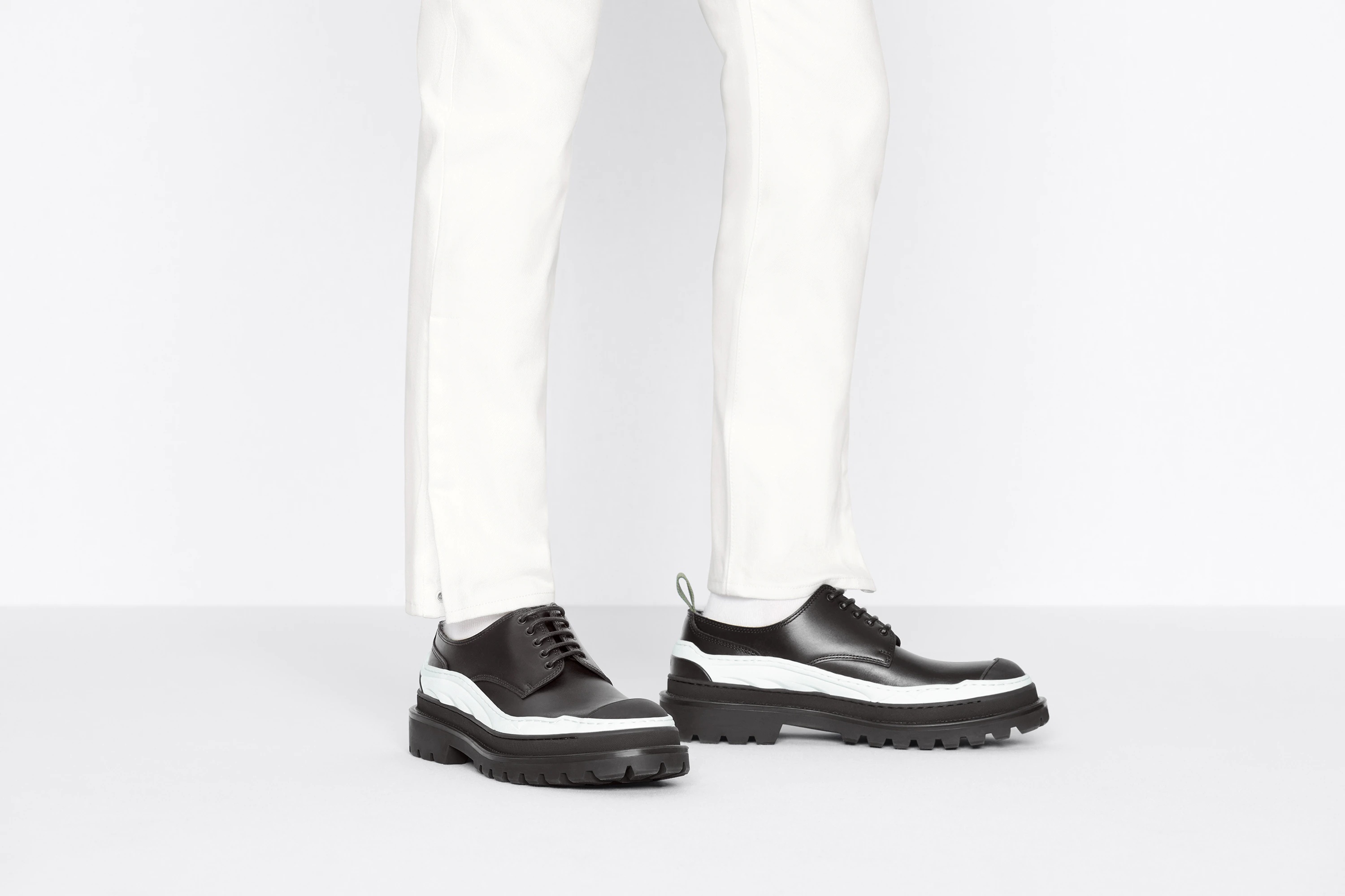 DIOR AND SACAI Derby Shoe - 7
