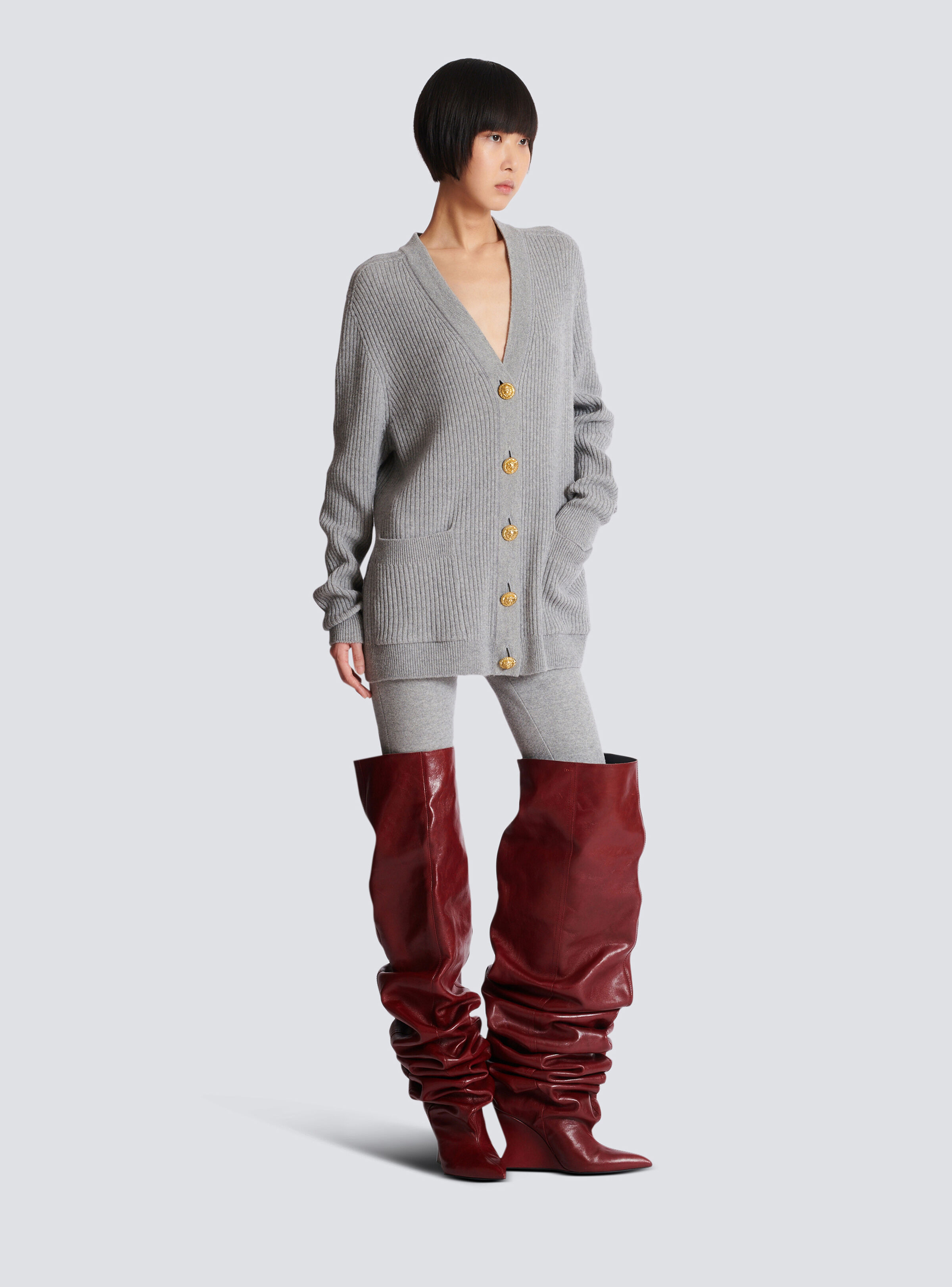 Buttoned cashmere cardigan - 3