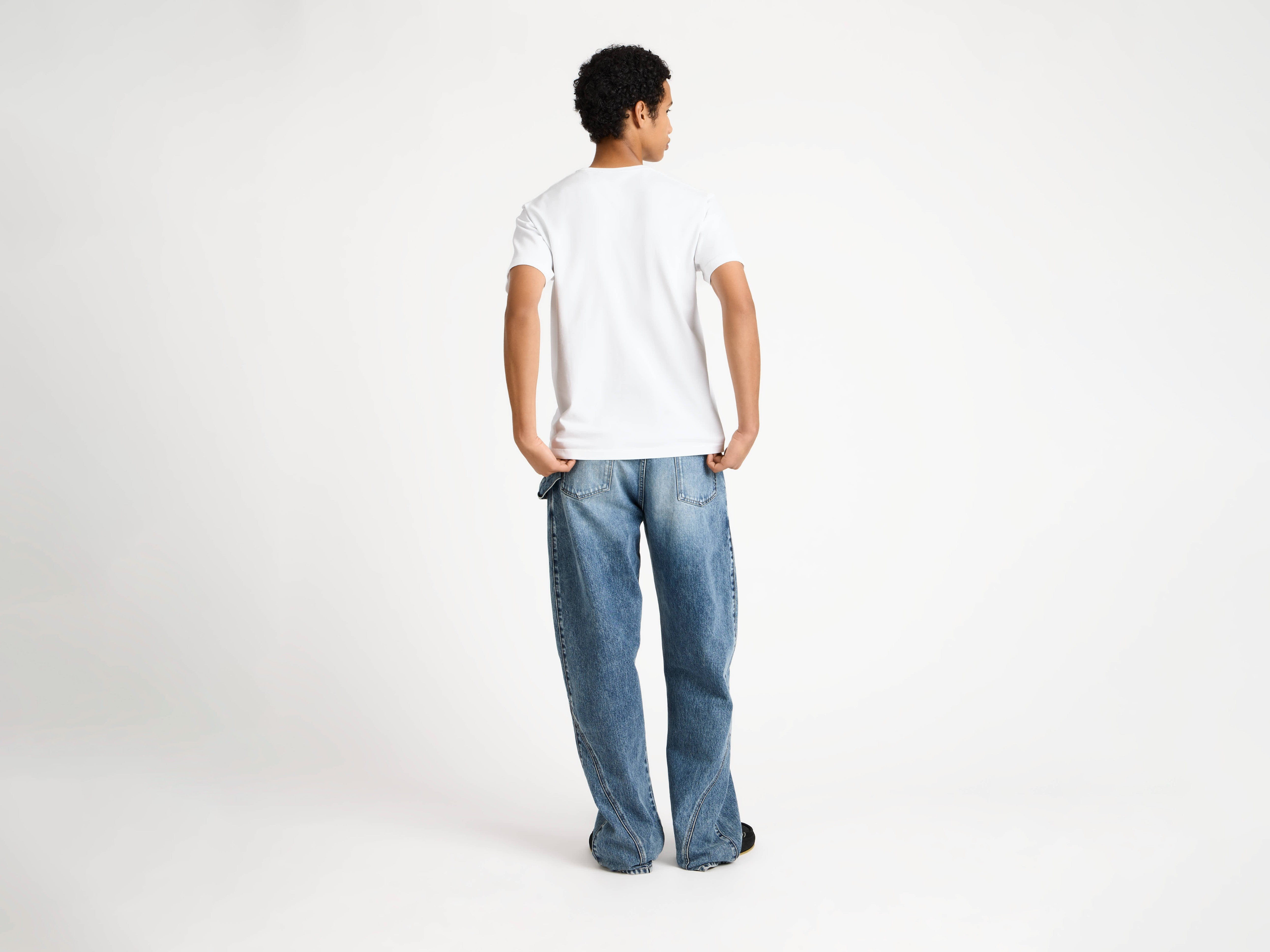 EMBROIDERED ANCHOR T-SHIRT IN WHITE - 4