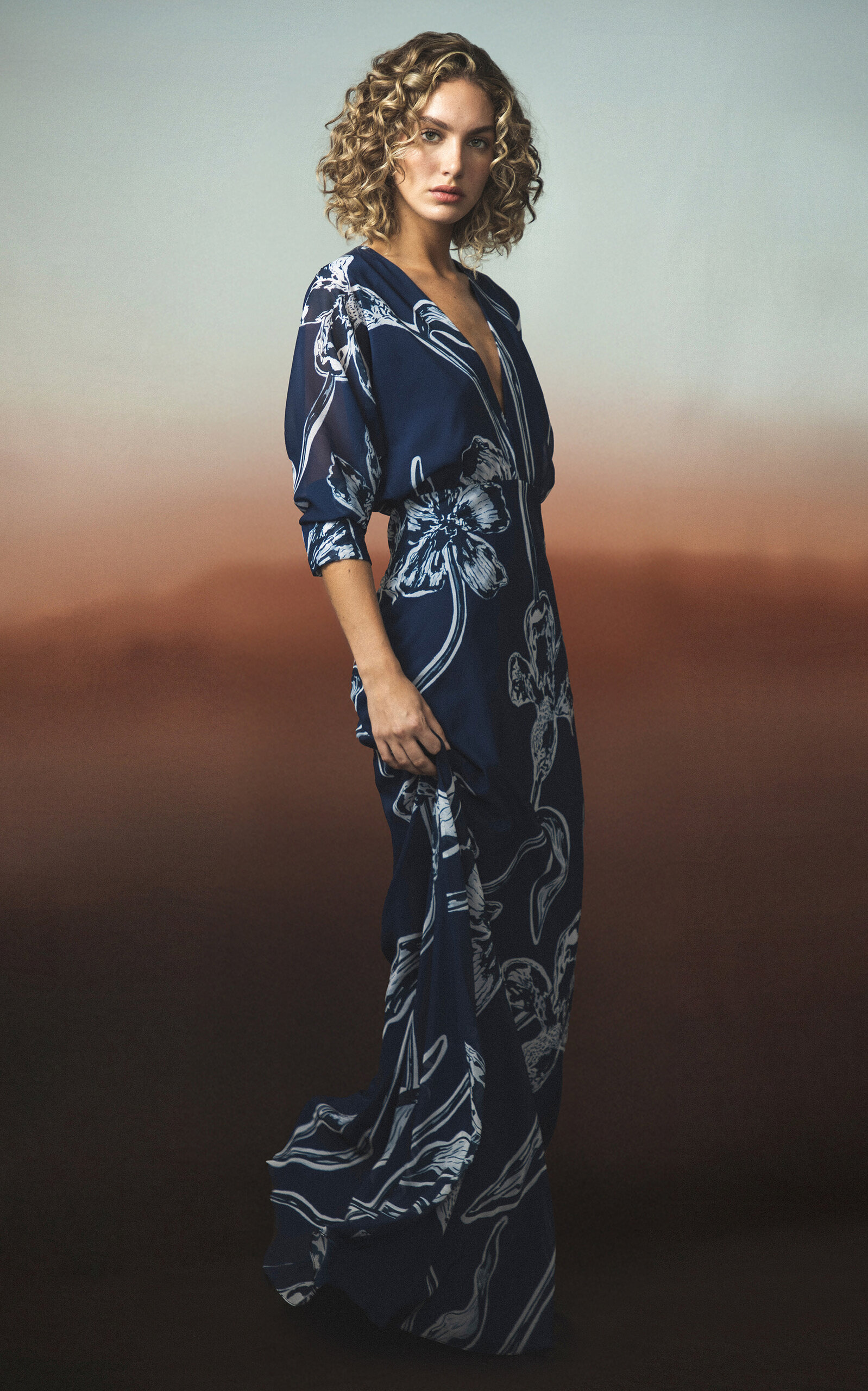 Gestos Lily-Print Chiffon Maxi Dress navy - 5