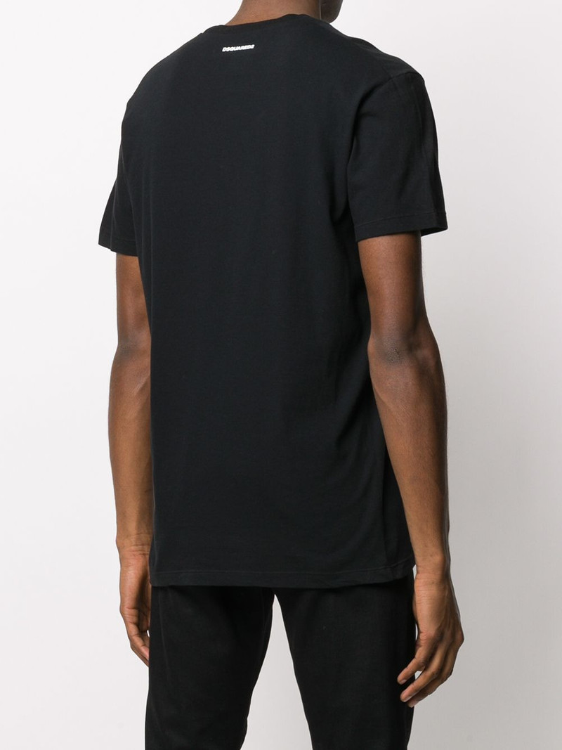 graphic print T-shirt 4