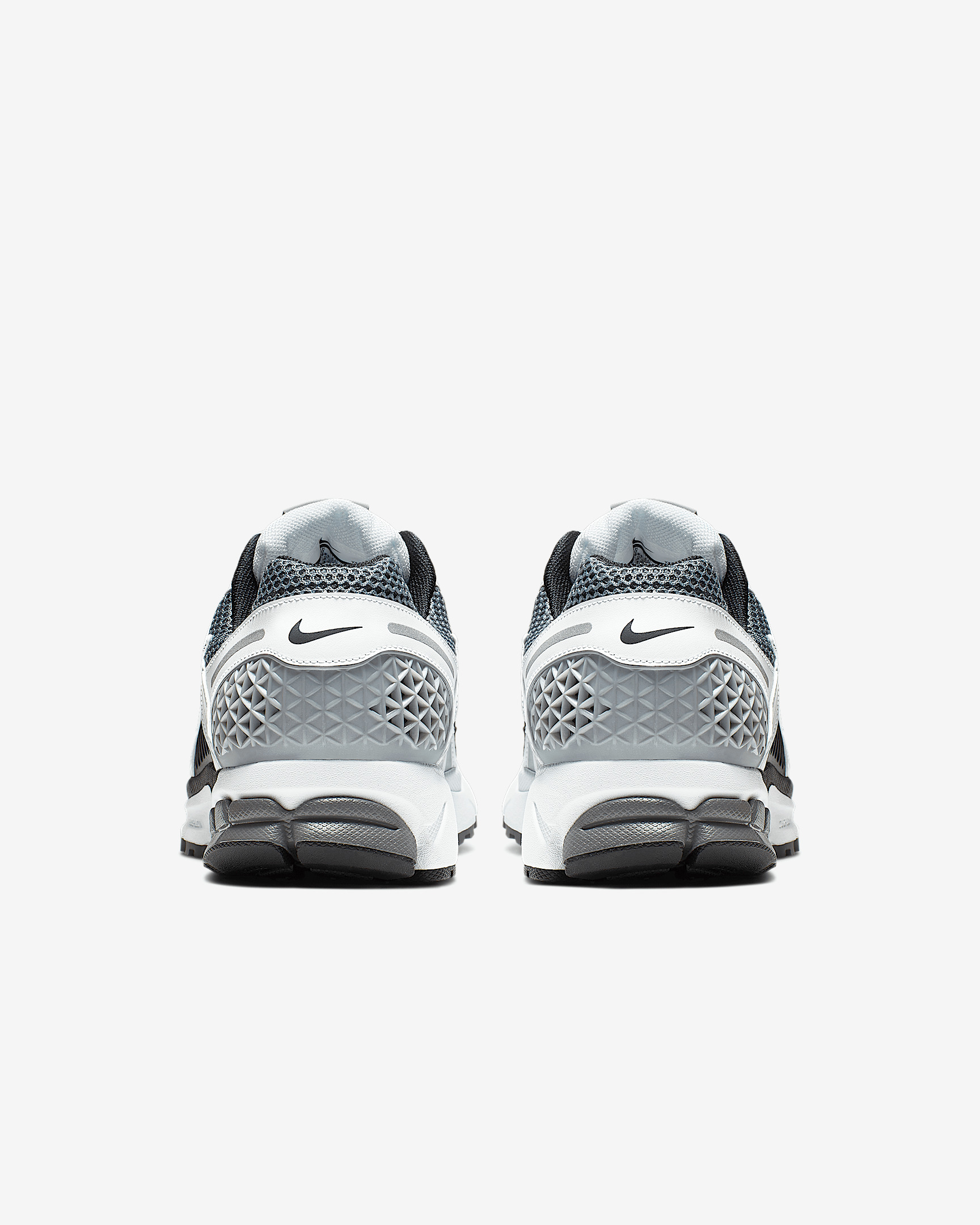 Nike Zoom Vomero 5 SE SP Men's Shoes - 6