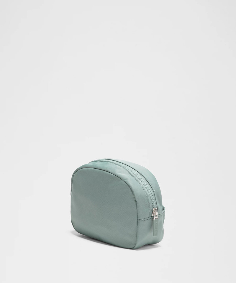 City Essentials Pouch *Mini 2L 3